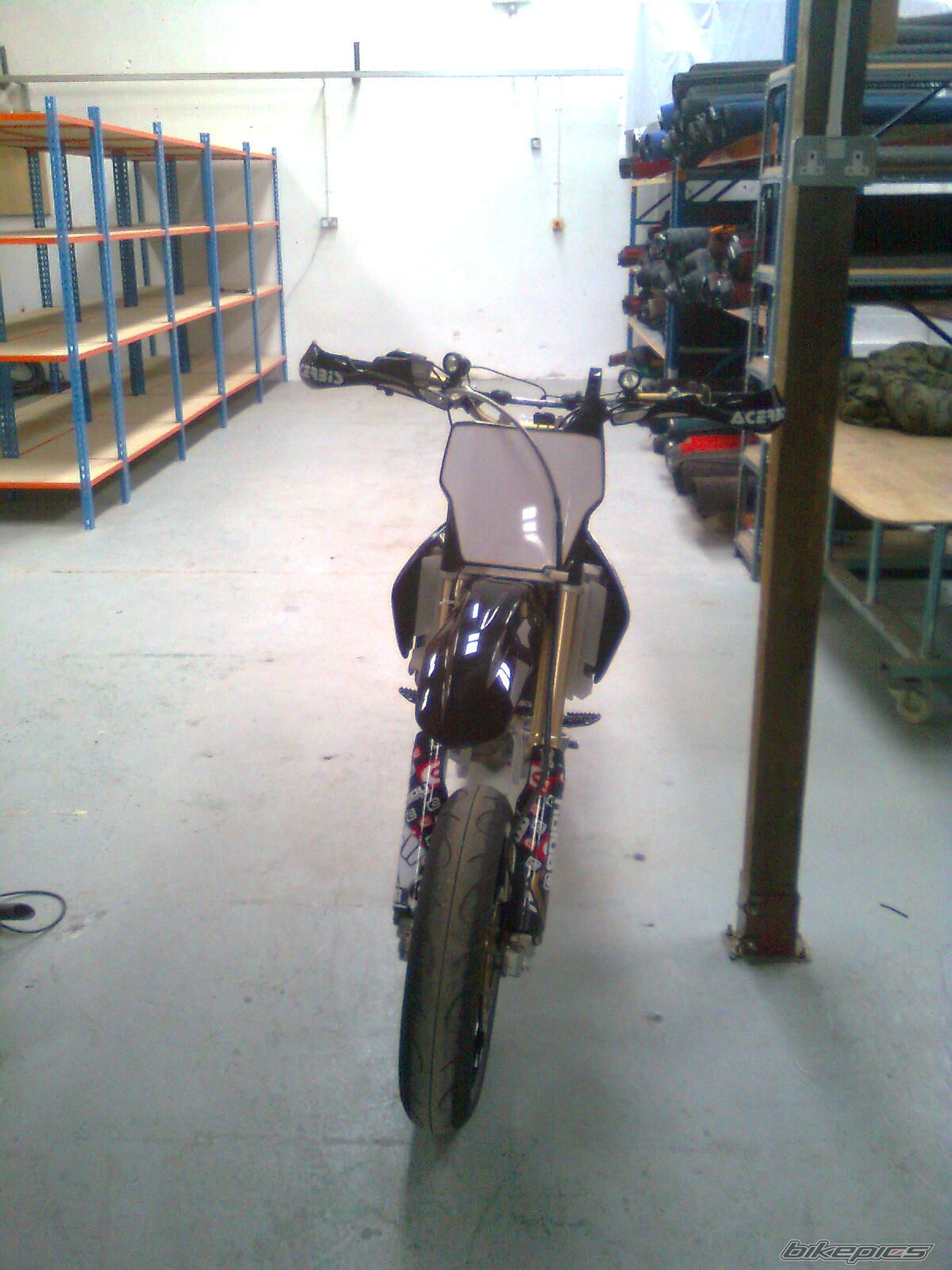 Photo 1944135