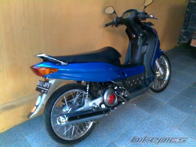Photo 1946303