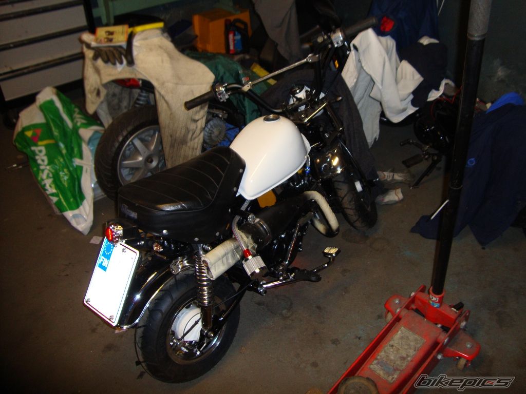 Photo 1949827