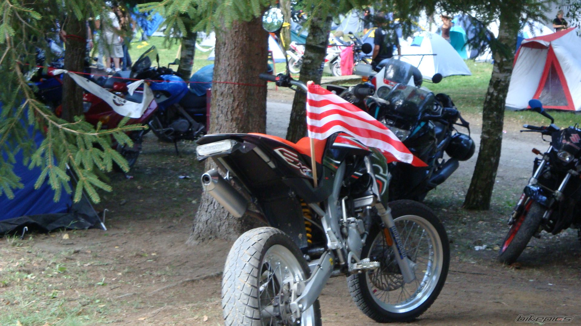 Bike Photo 1962926