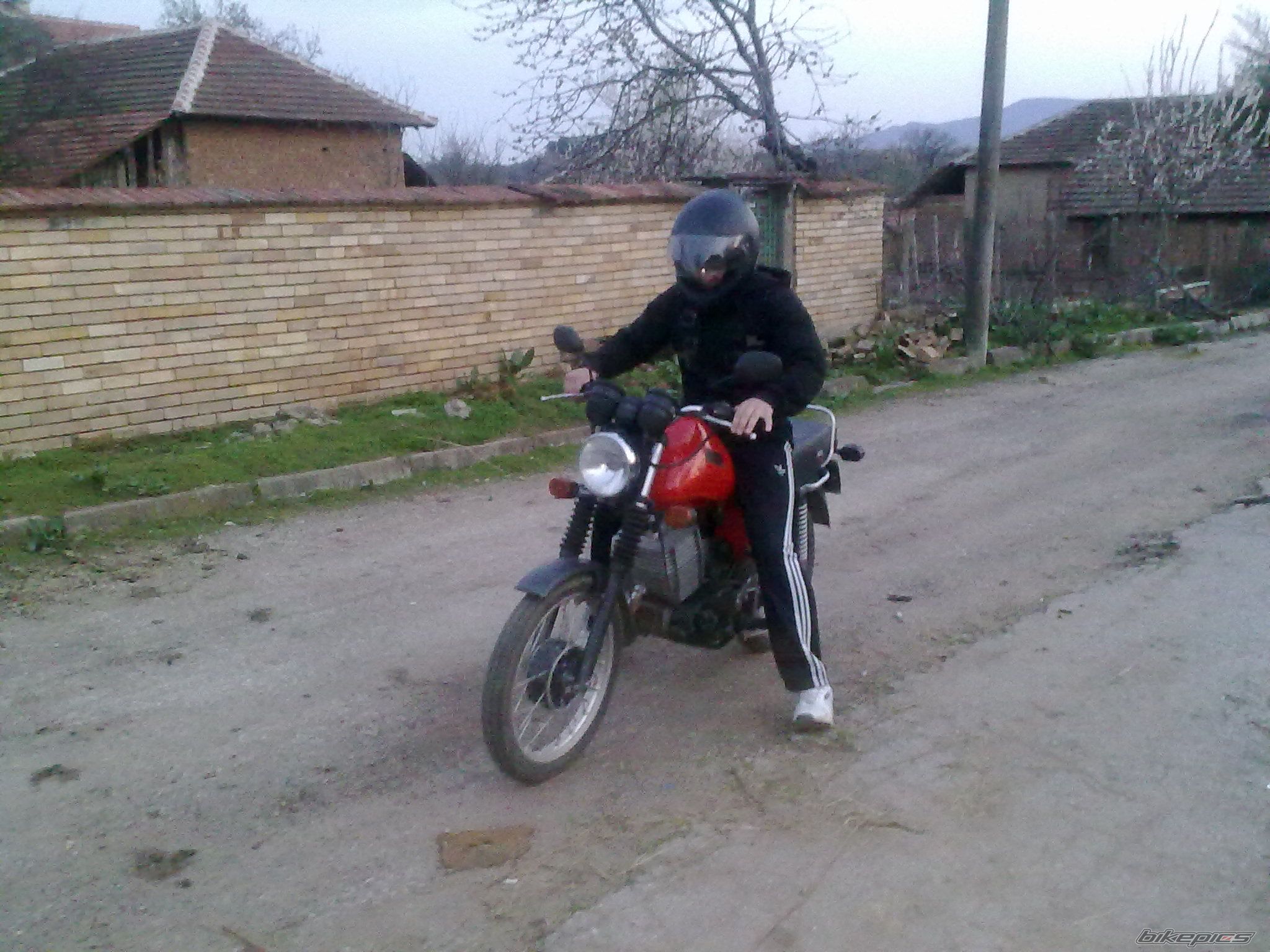 Photo 1970898
