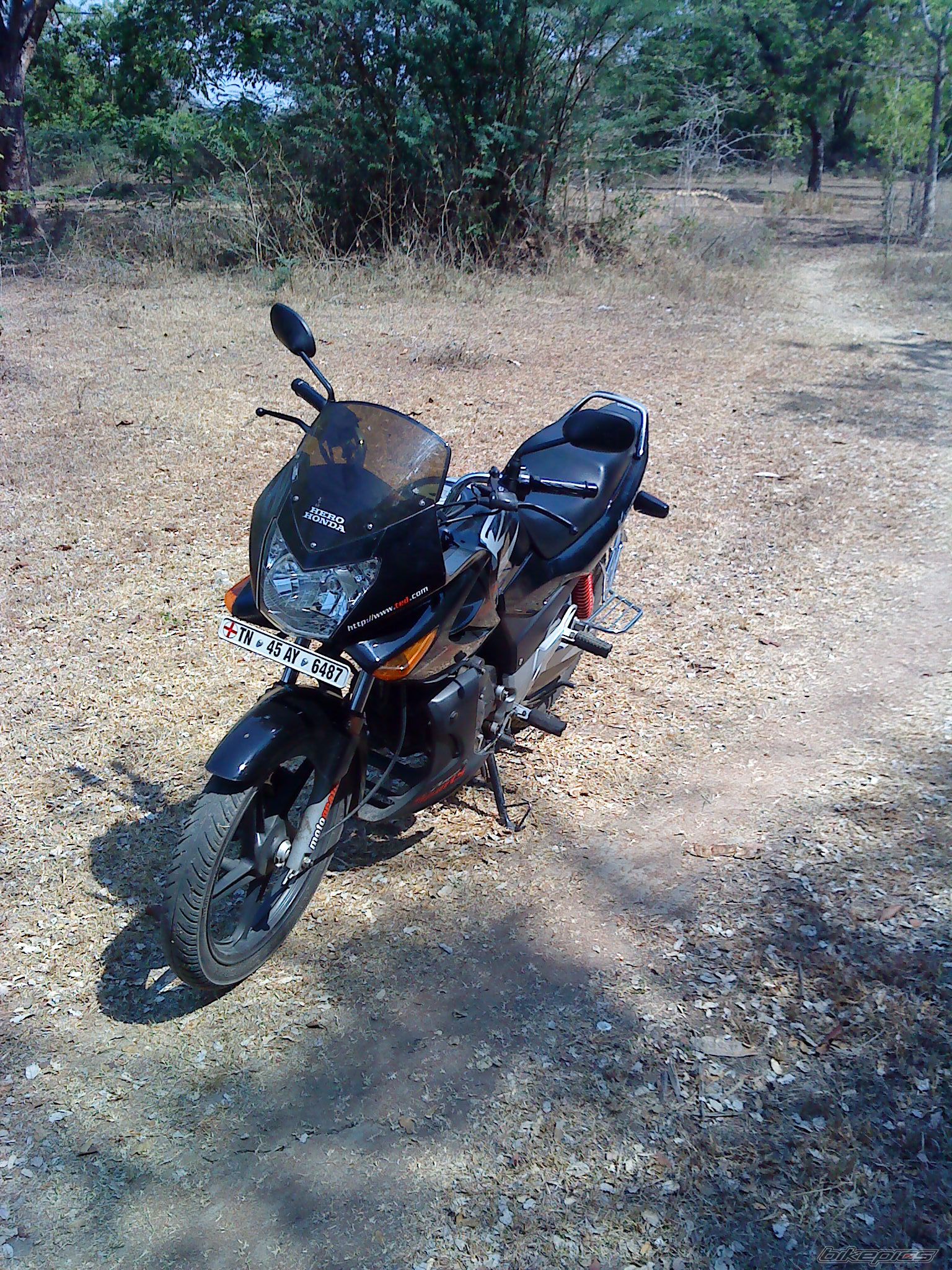 Photo 1974957