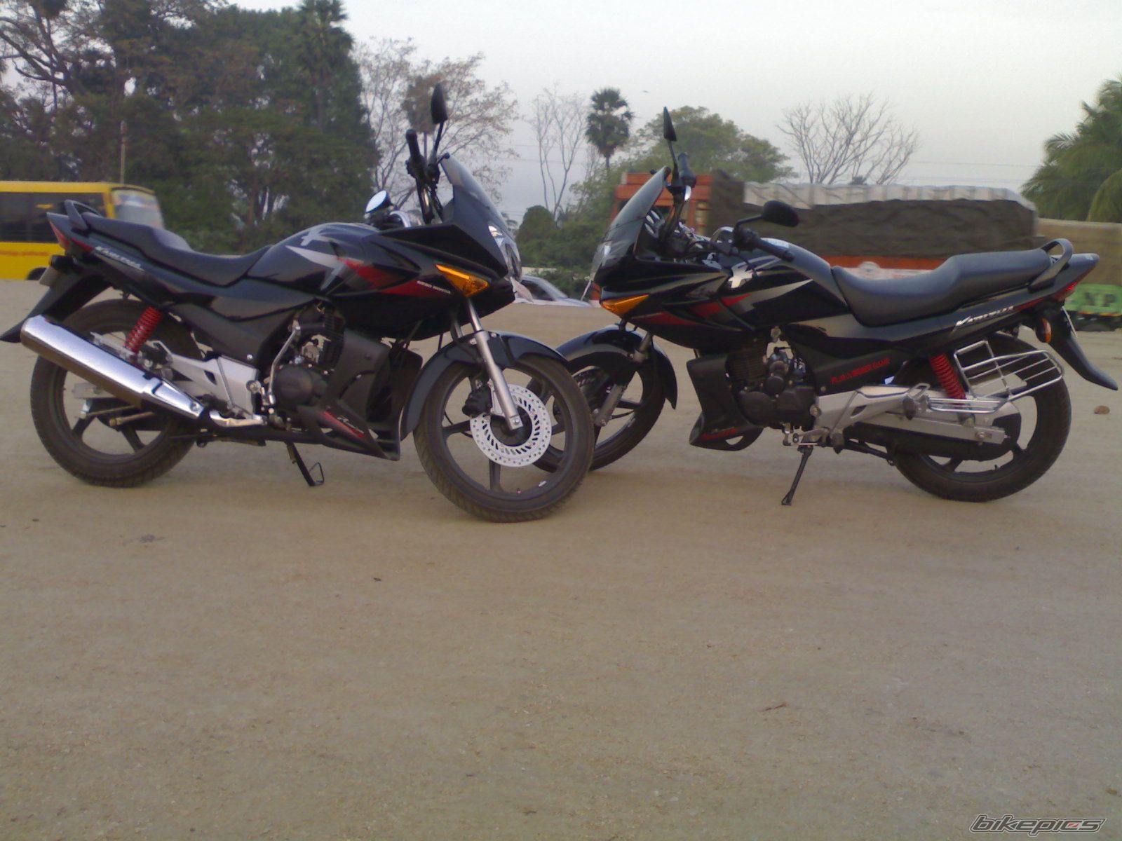 Photo 1974962