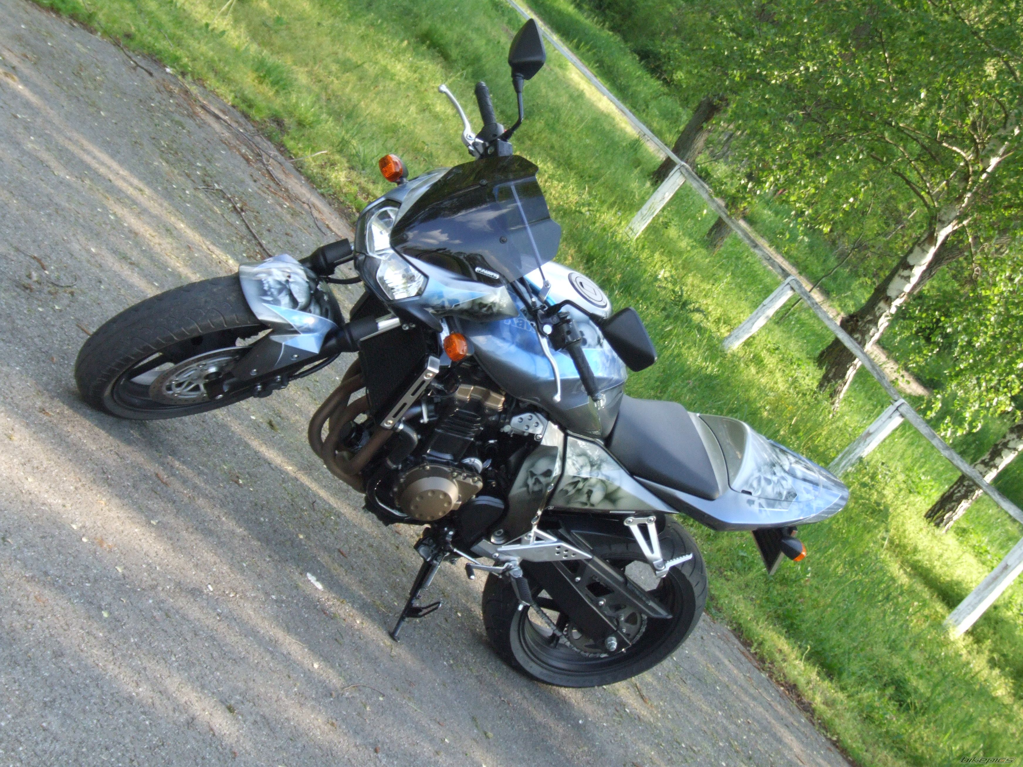 Bike Photo 1975411