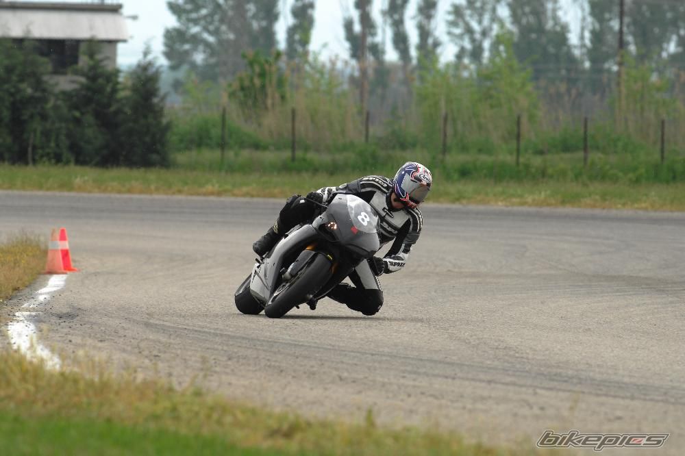 Photo 1976044