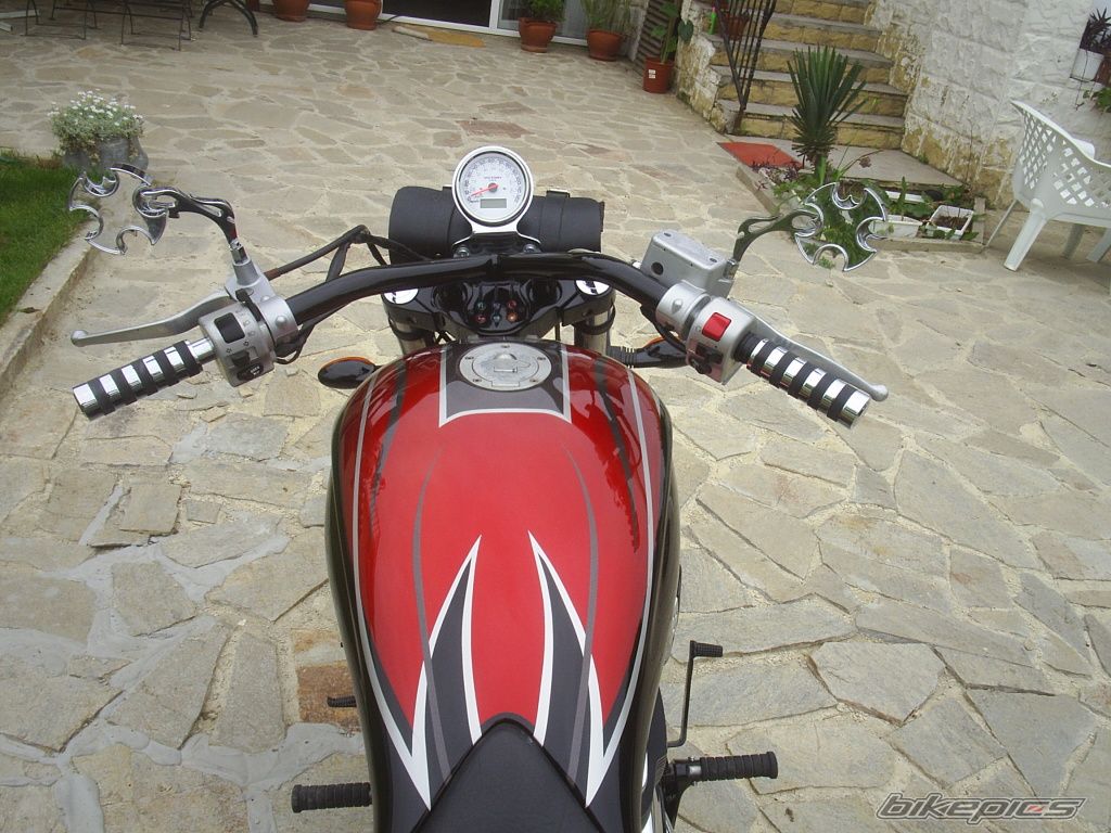 Photo 1977130
