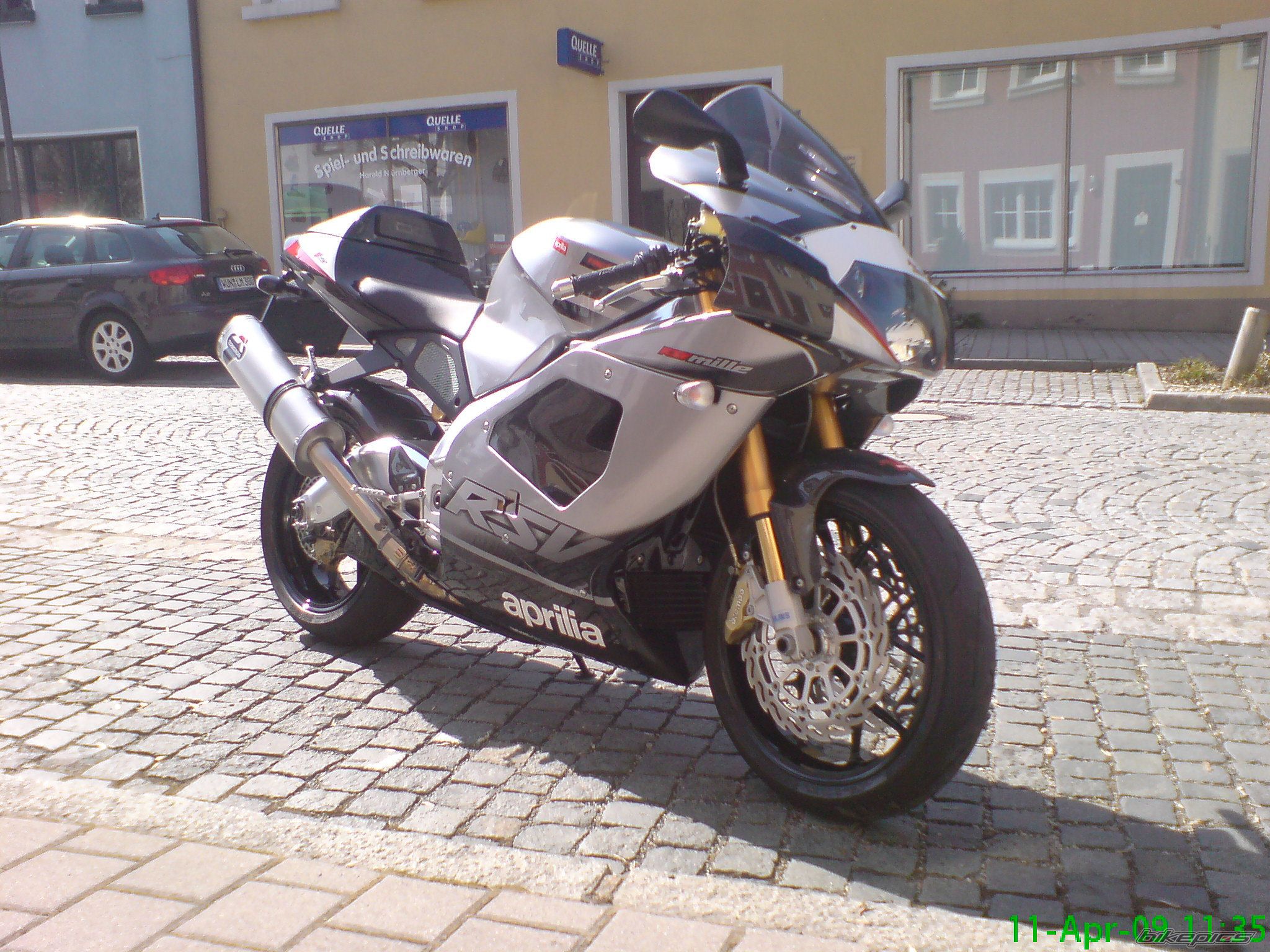 Photo 1984739