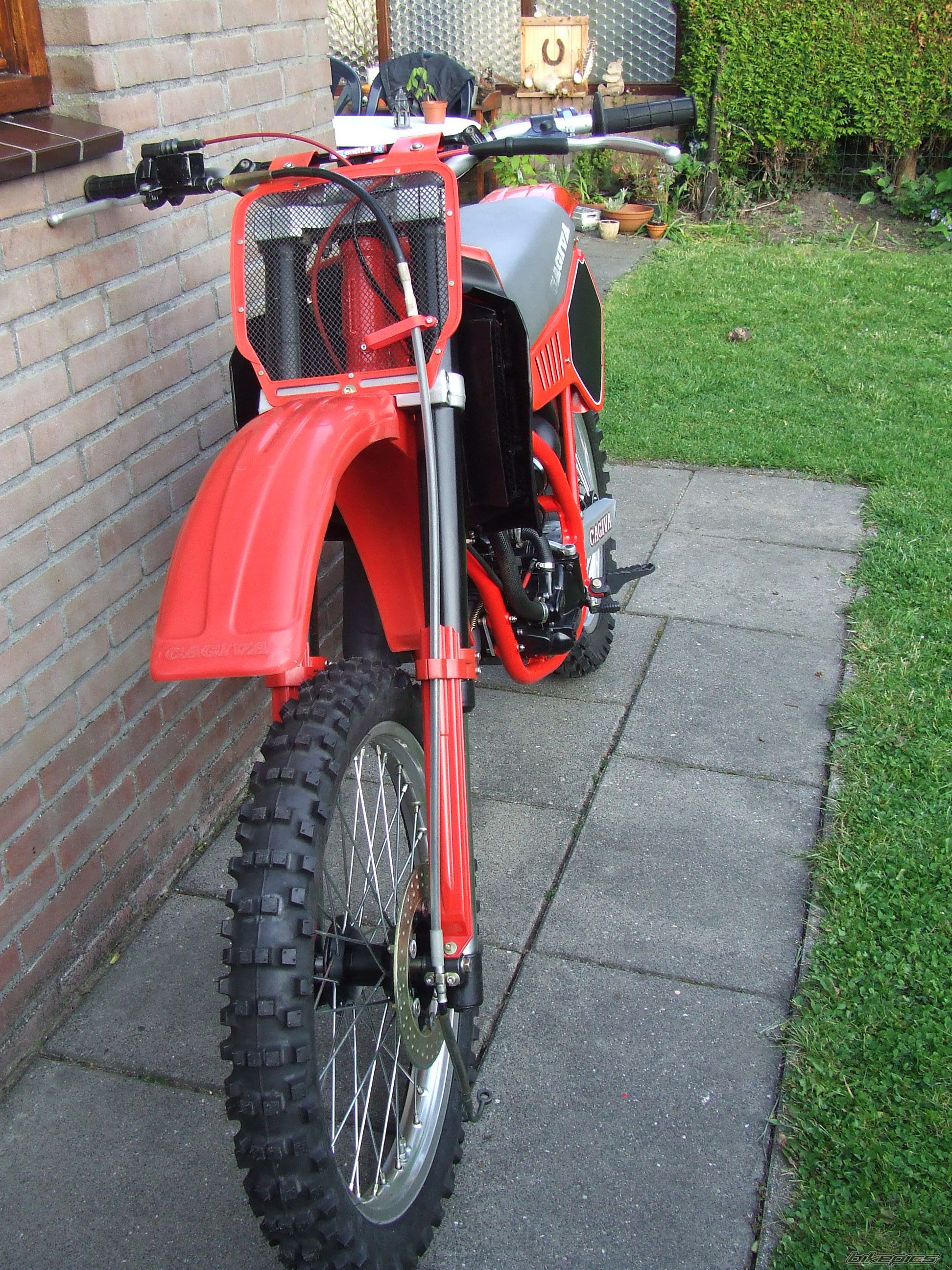 Photo 1987427
