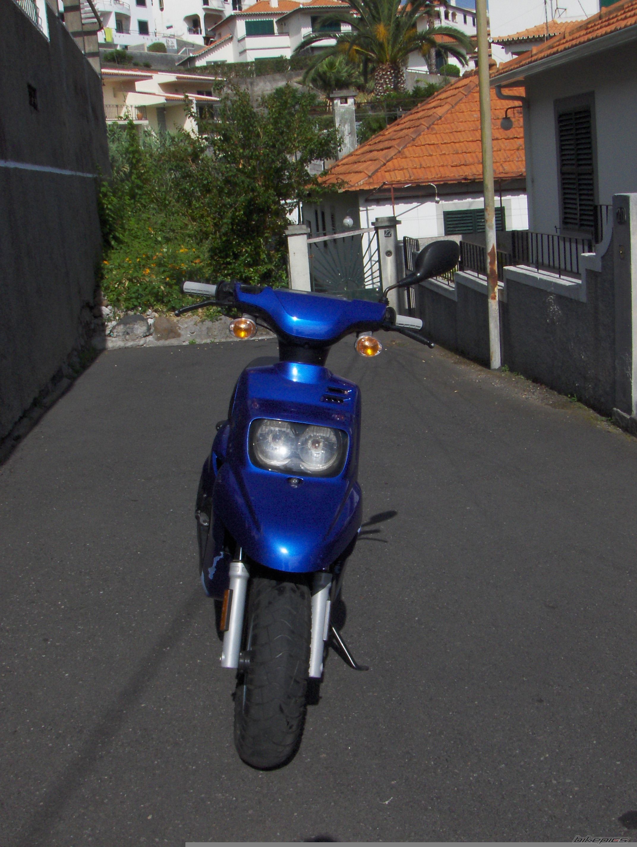 Bike Photo 1990395