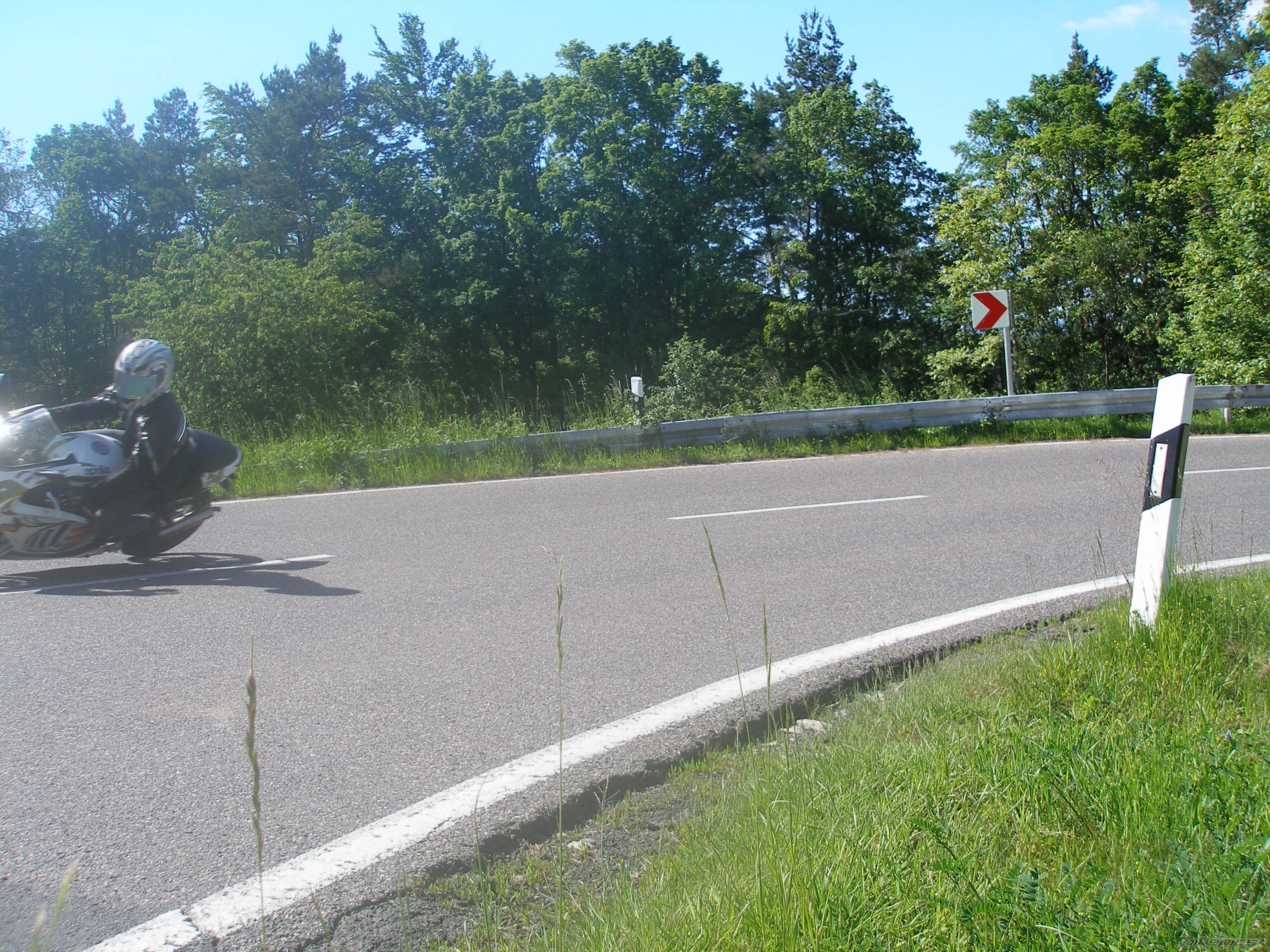 Bike Photo 1990423
