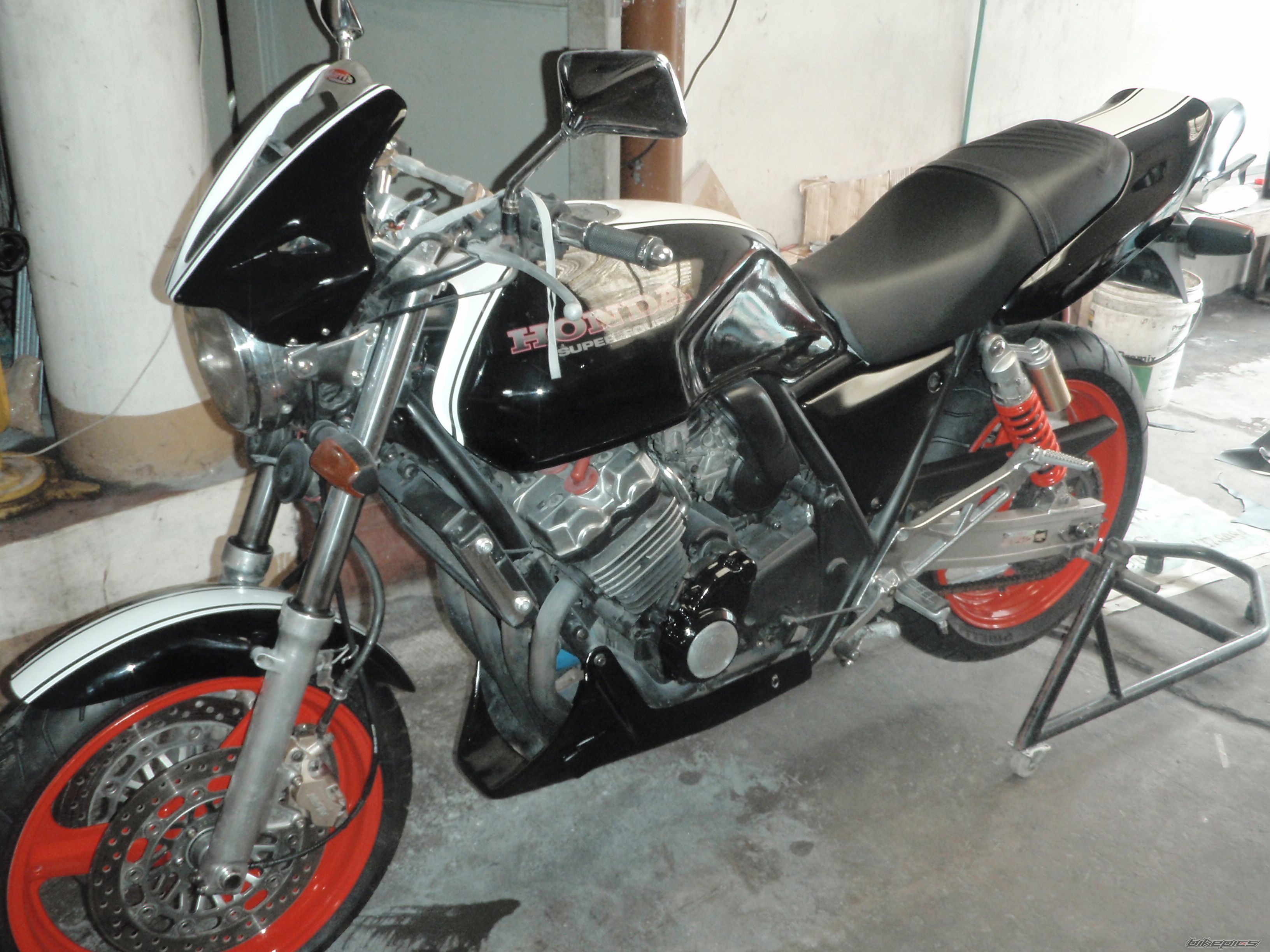 Bike Photo 1993845