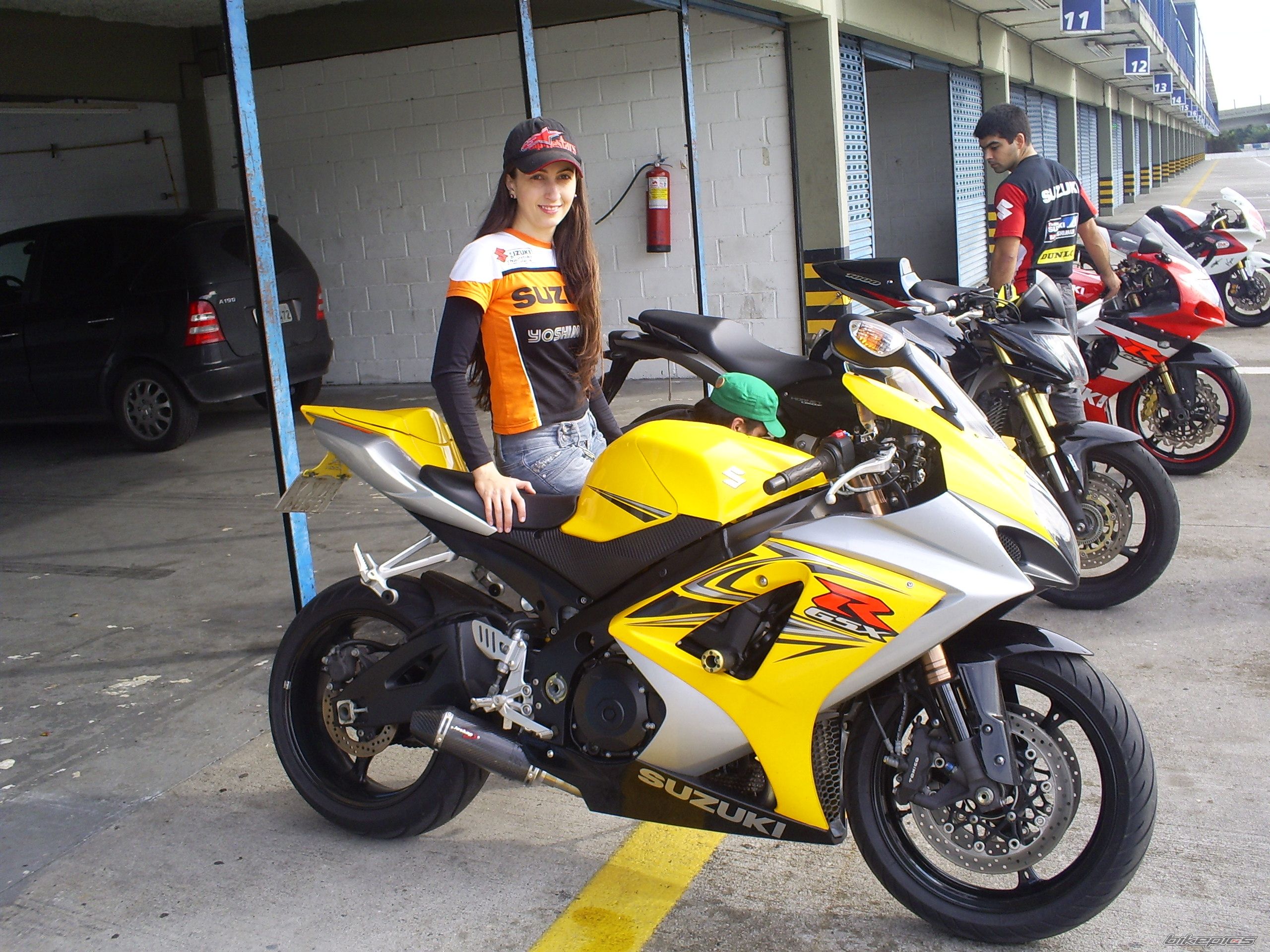 Bike Photo 1996720
