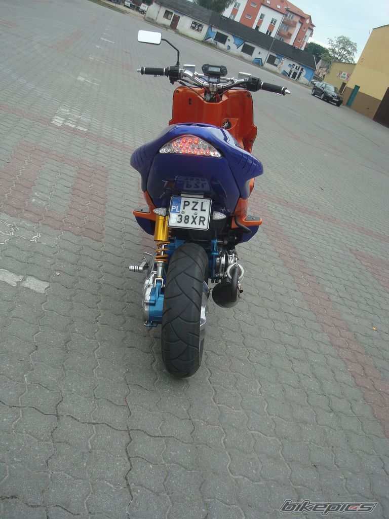 Bike Photo 1996862