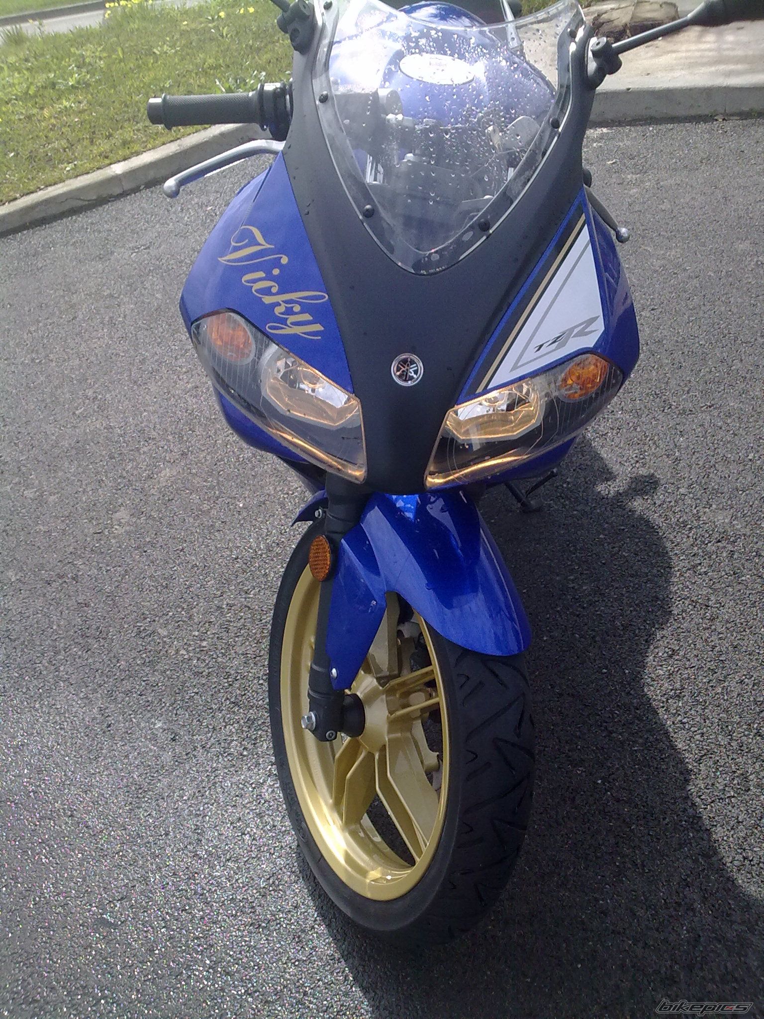 Photo 1998470