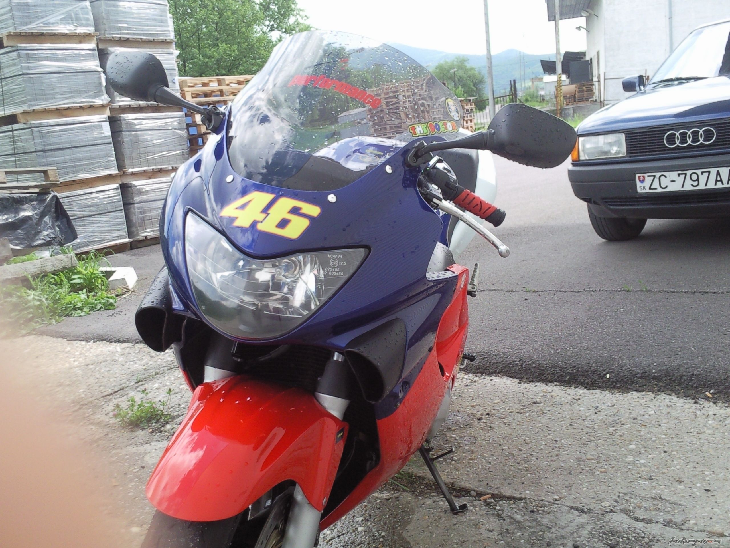 Bike Photo 1999465