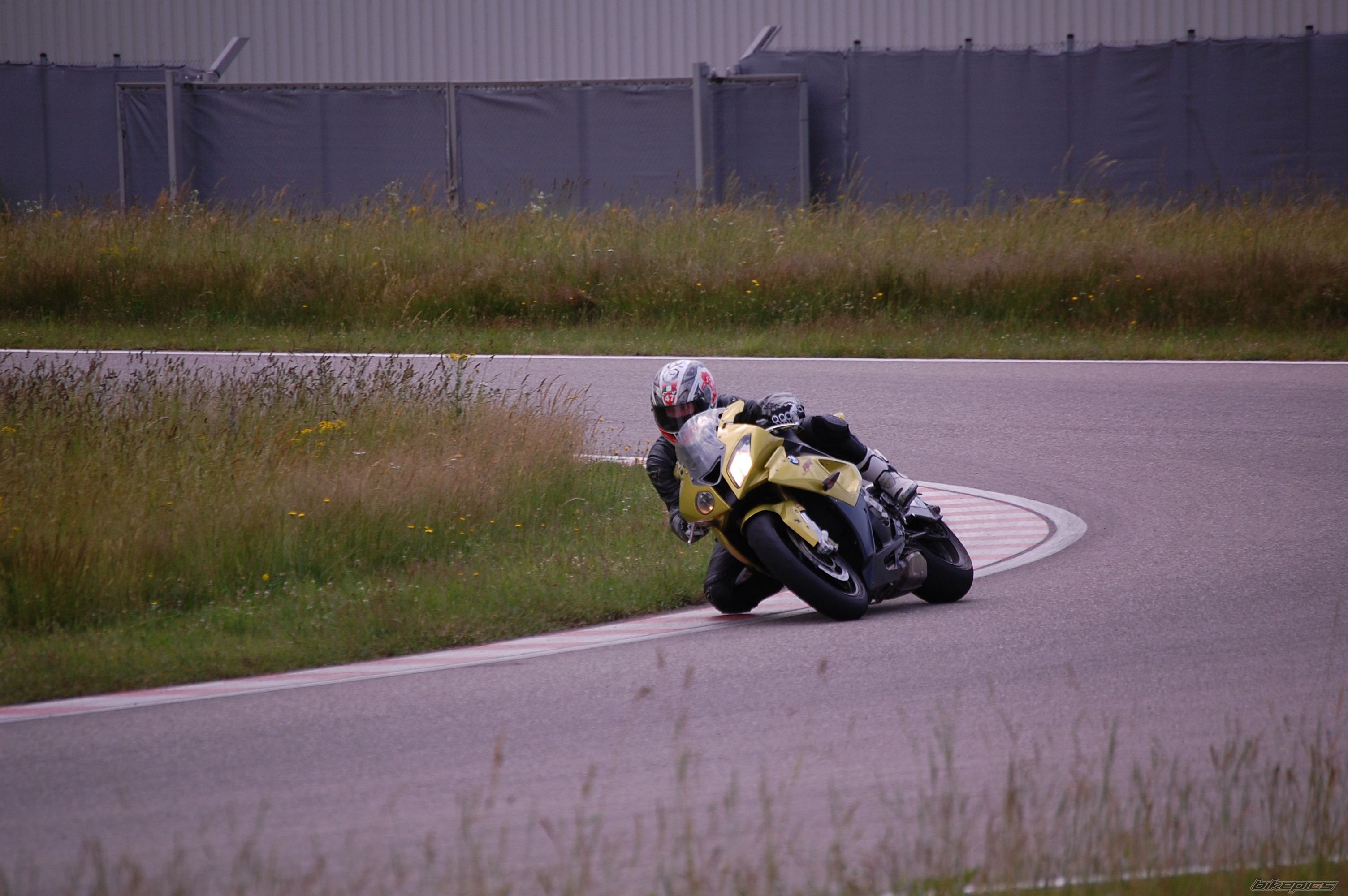 Bike Photo 2003014
