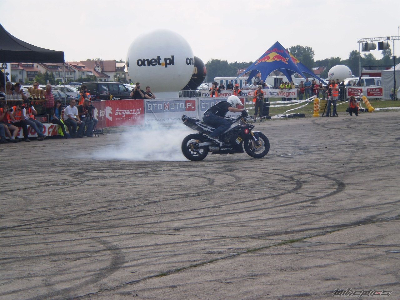 Photo 2007971