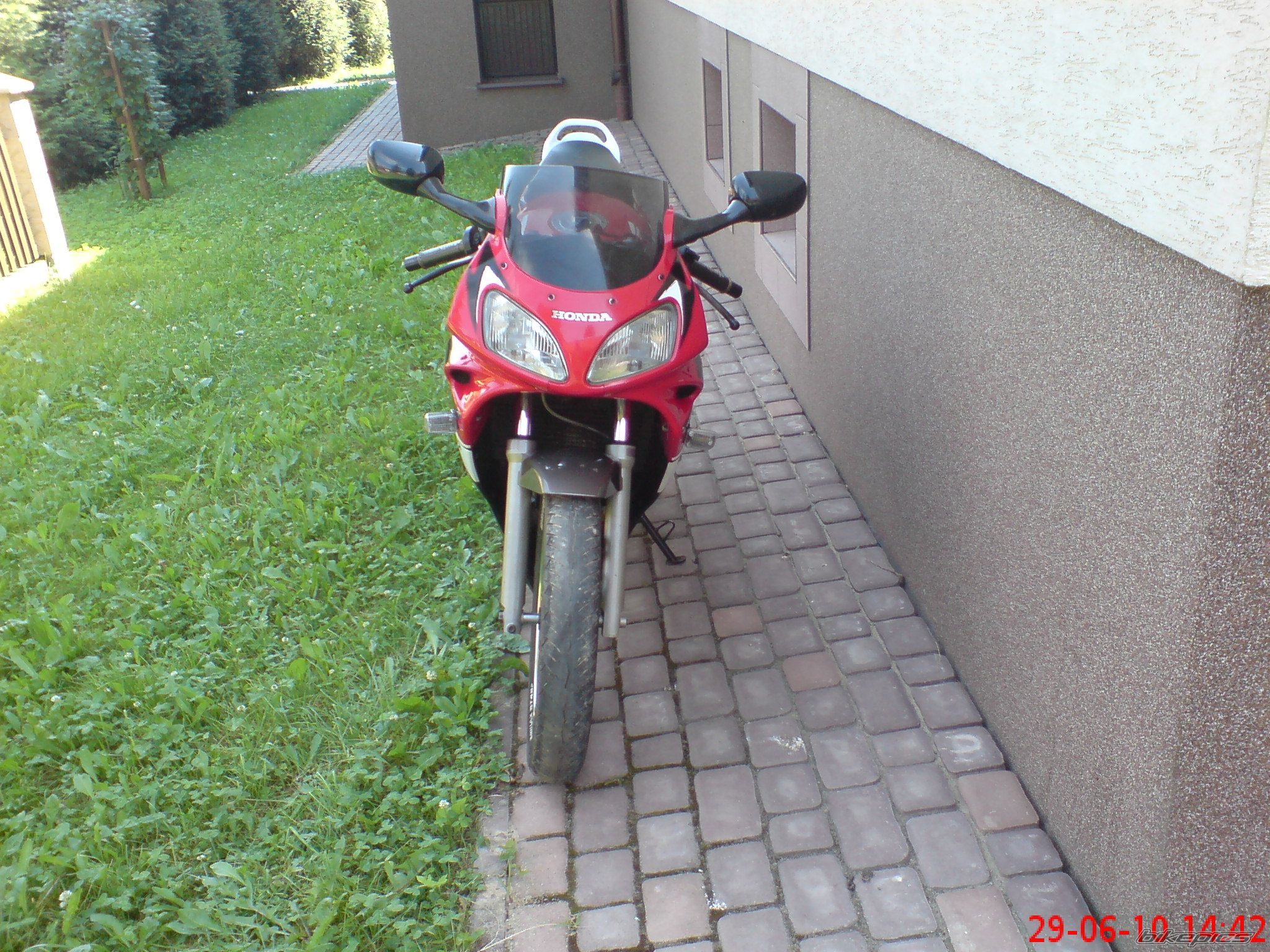 Photo 2008975