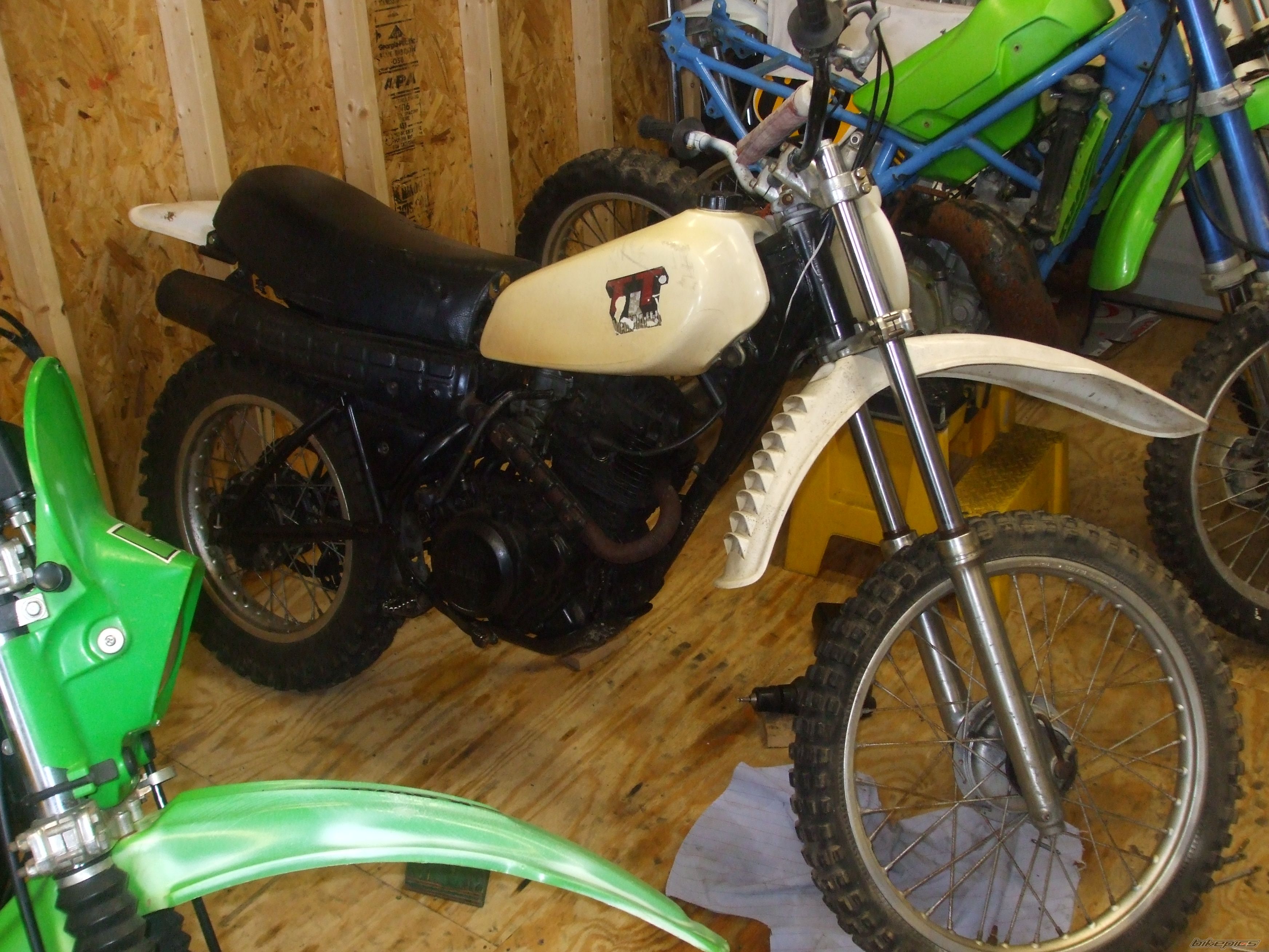 Bike Photo 2011058