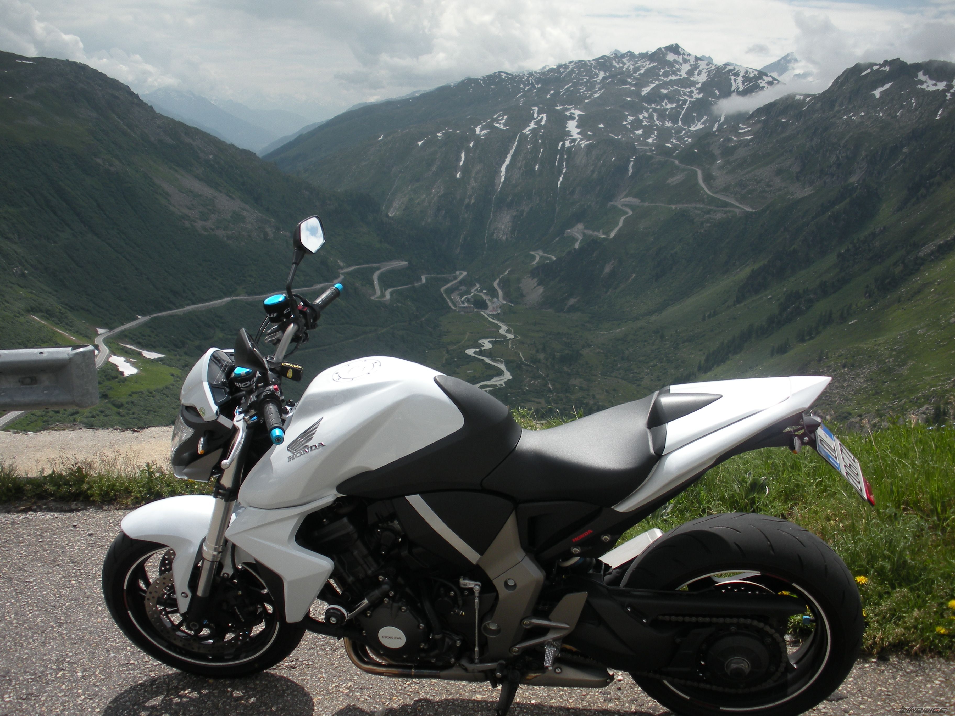 Bike Photo 2012138