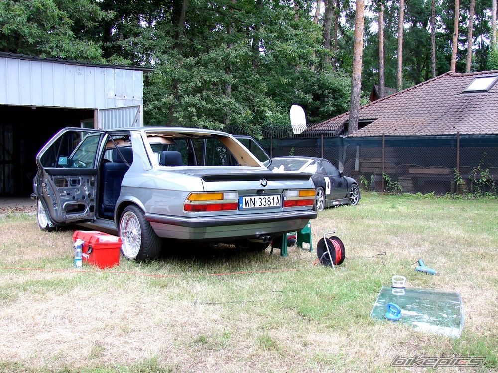 Photo 2021983