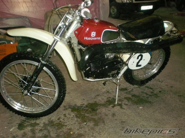 Photo 2024985