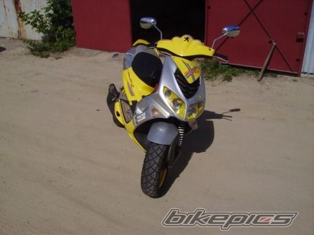 Photo 2033561