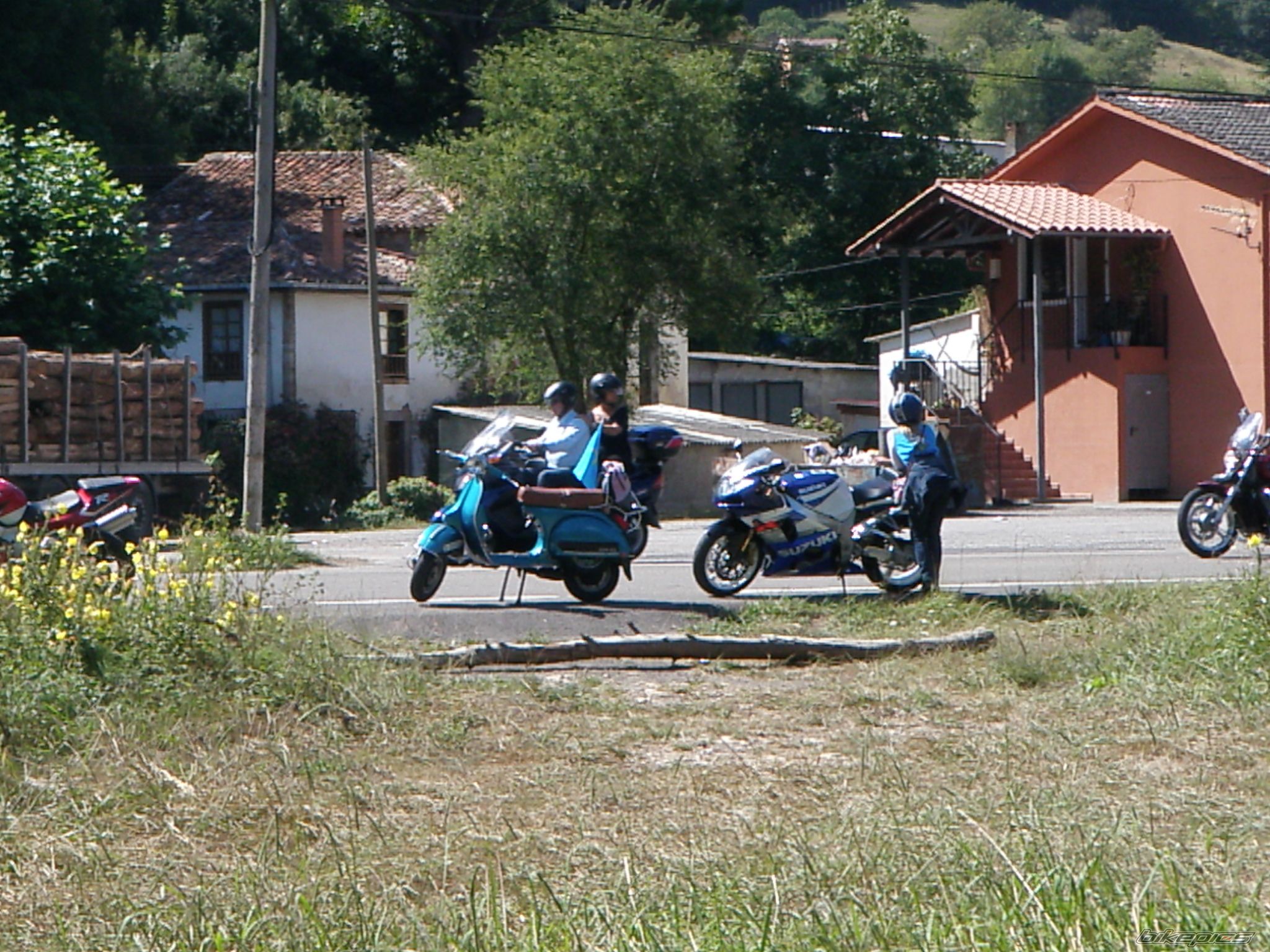 Photo 2035922