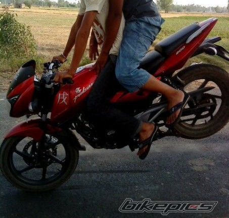 Photo 2038301