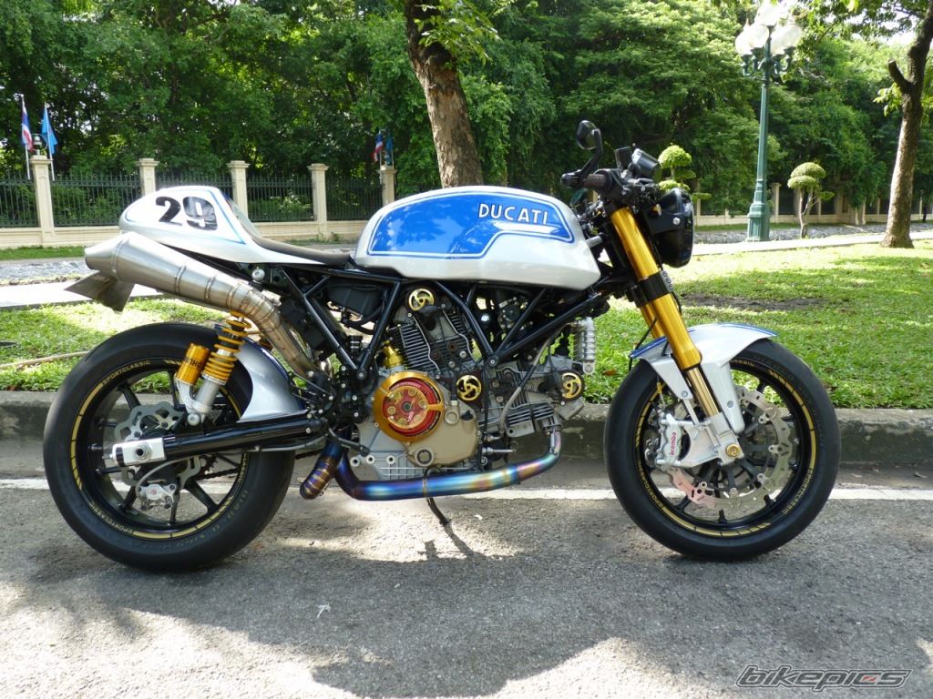Bike Photo 2042140