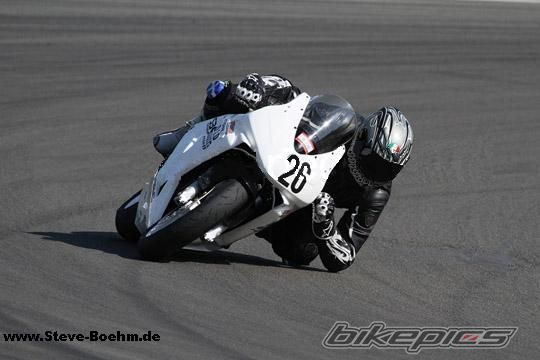 Photo 2045584