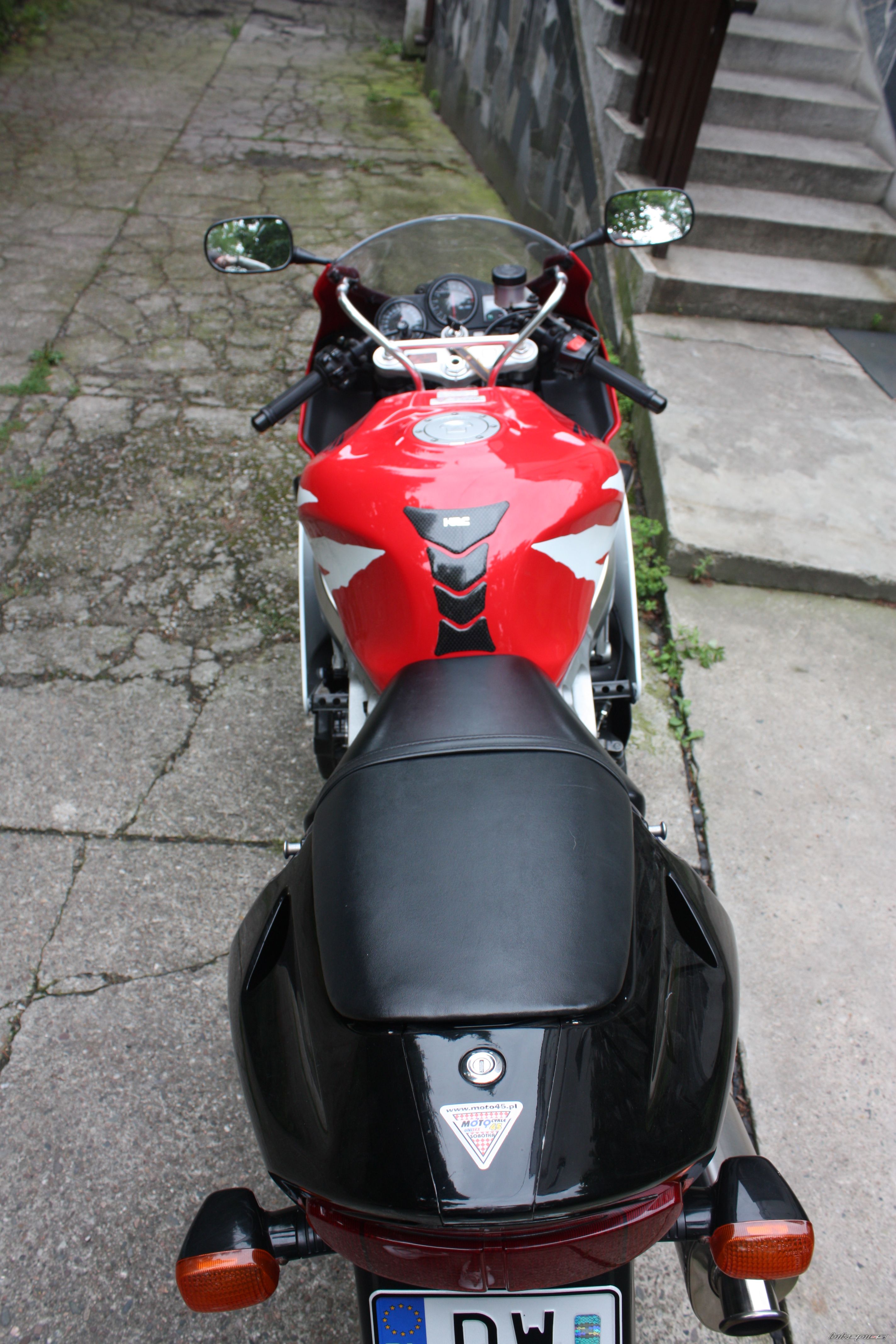 Photo 2048275