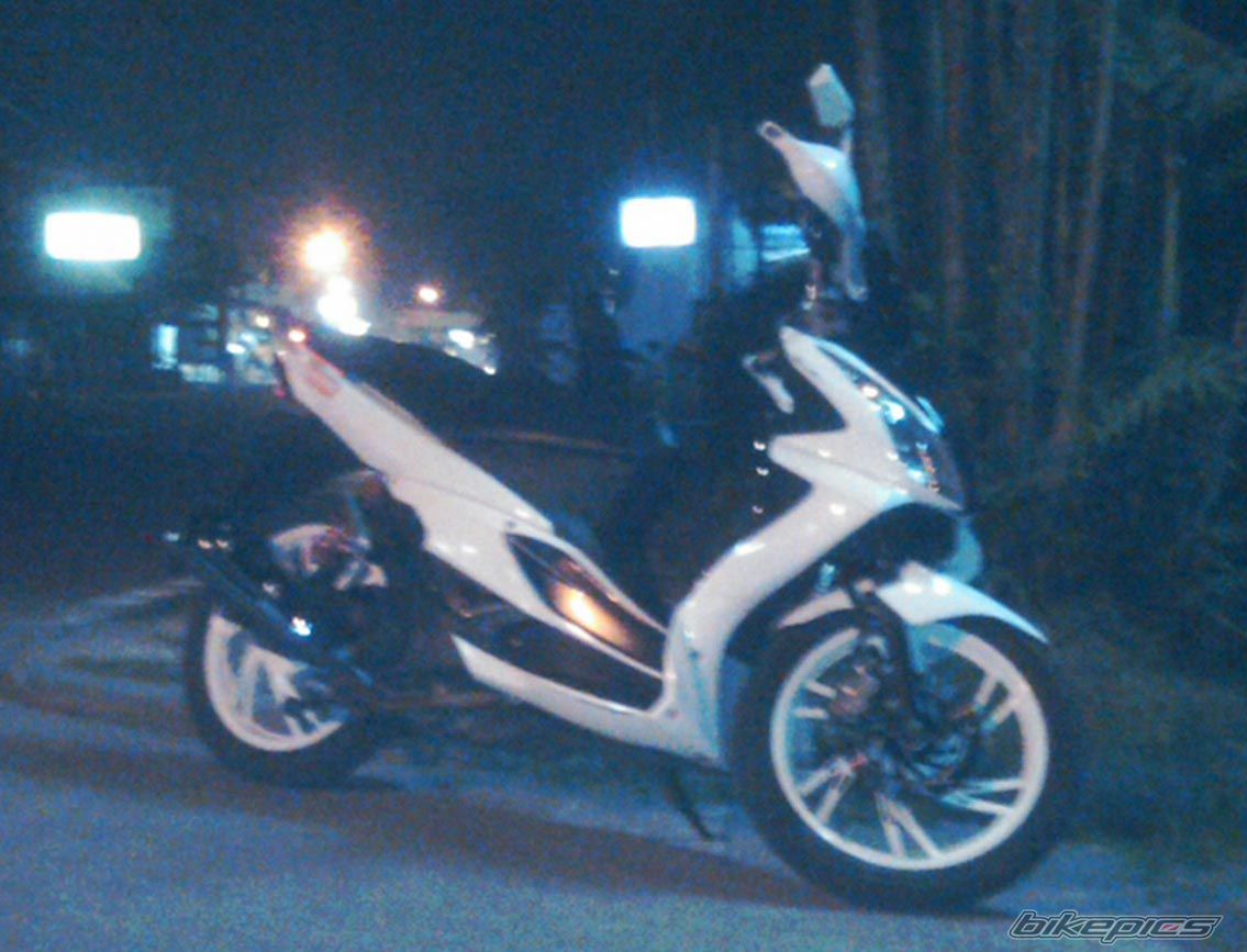 Photo 2049244
