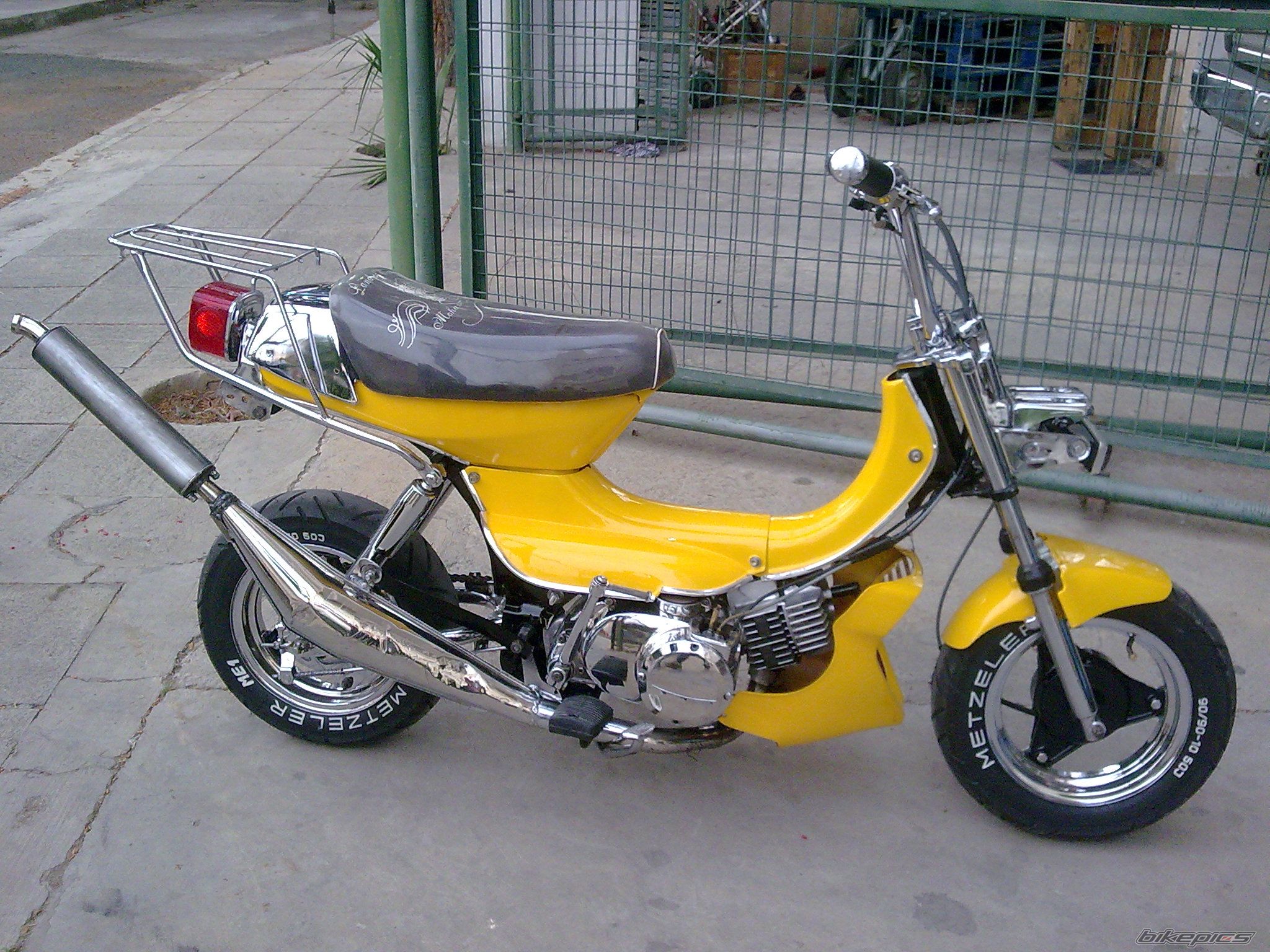 Photo 2049273