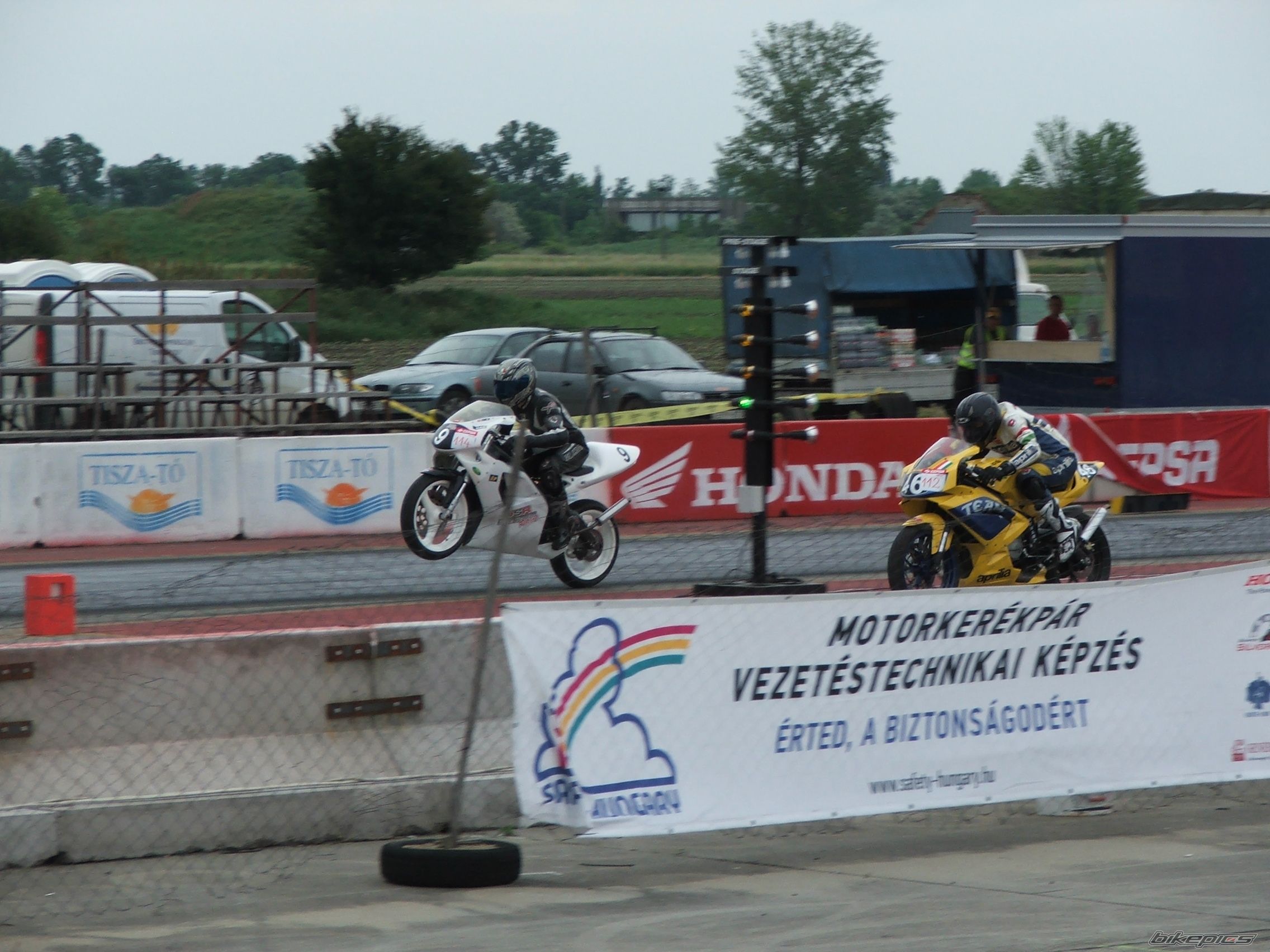 Bike Photo 2049642
