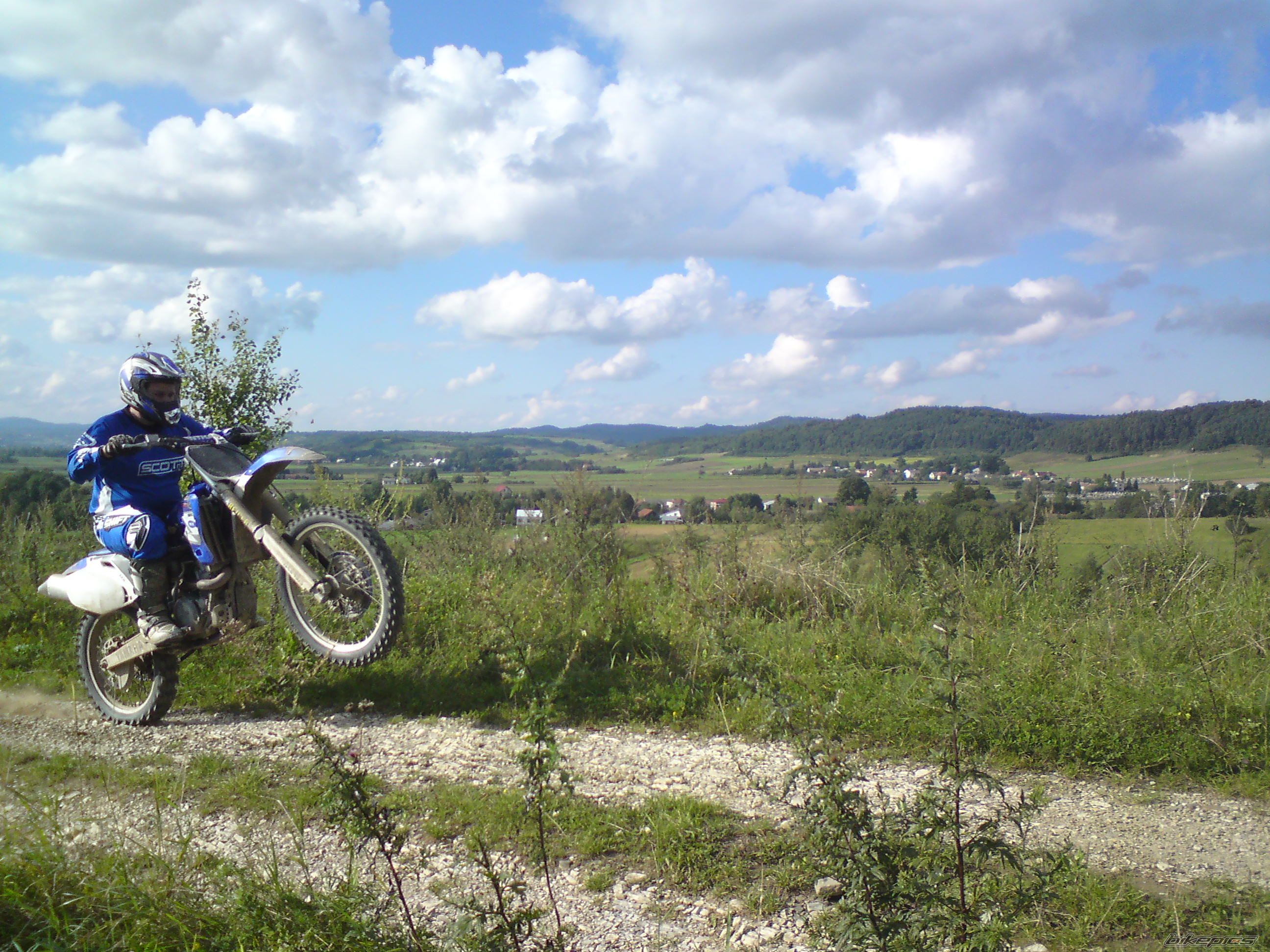 Photo 2056425