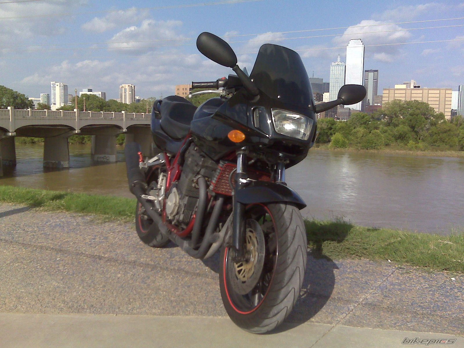 Photo 2058130