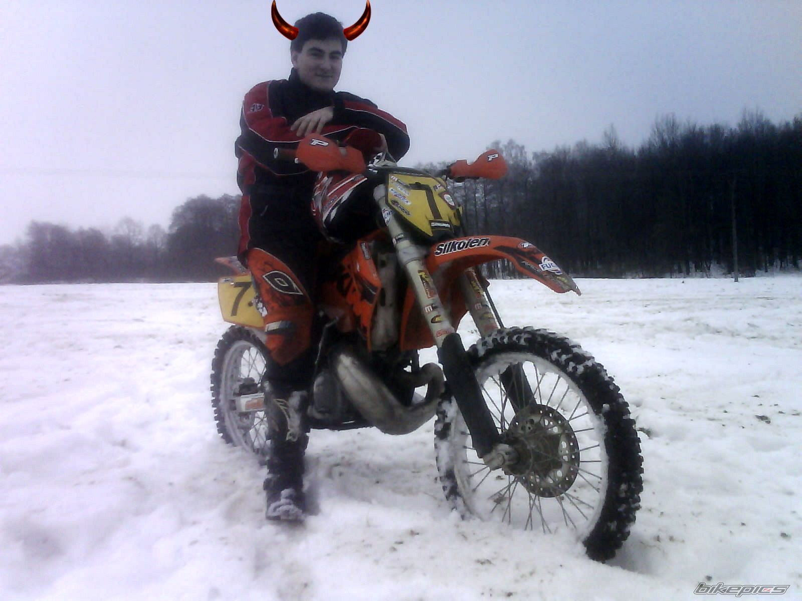 Photo 2061150