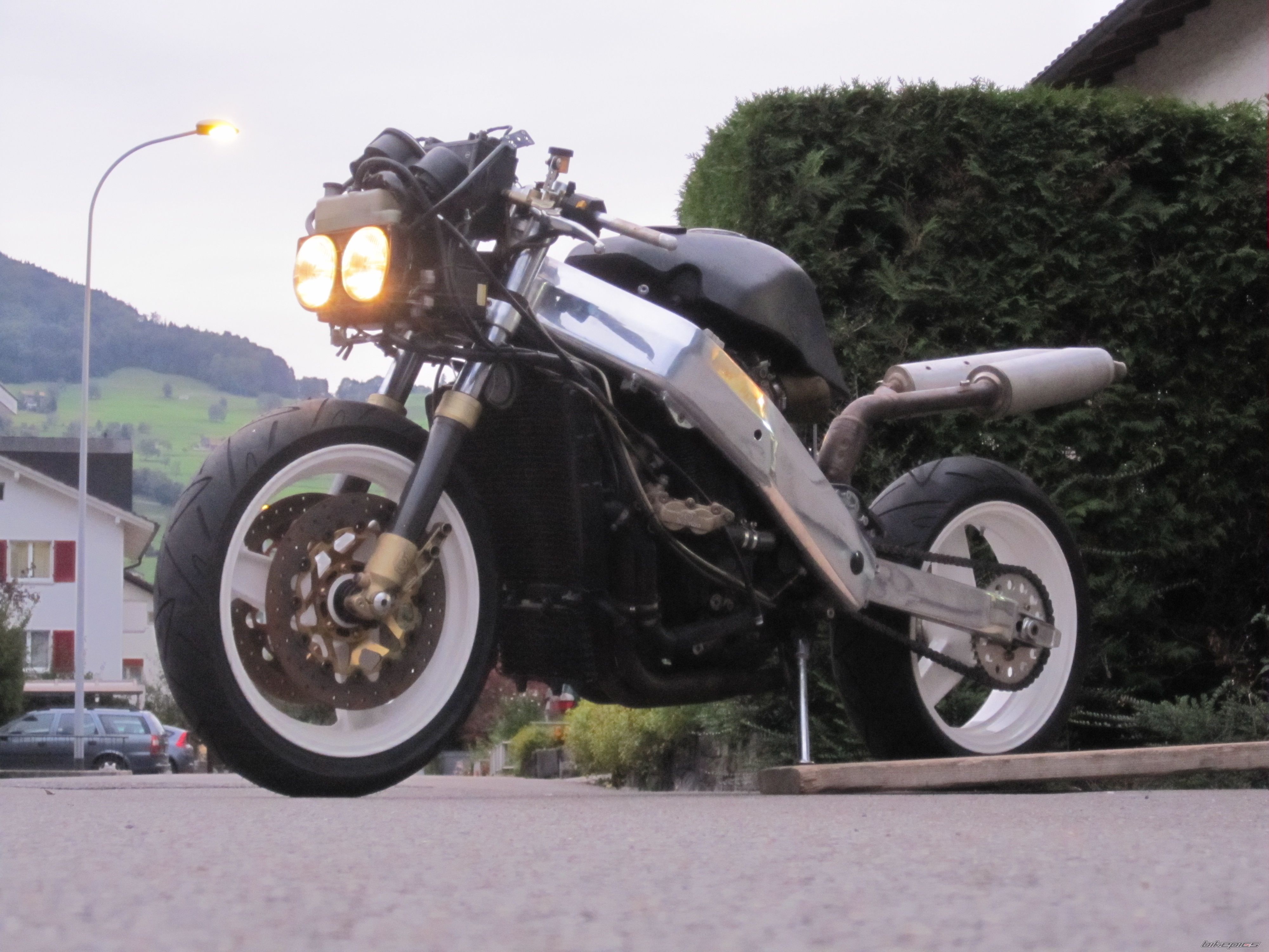 Bike Photo 2062600