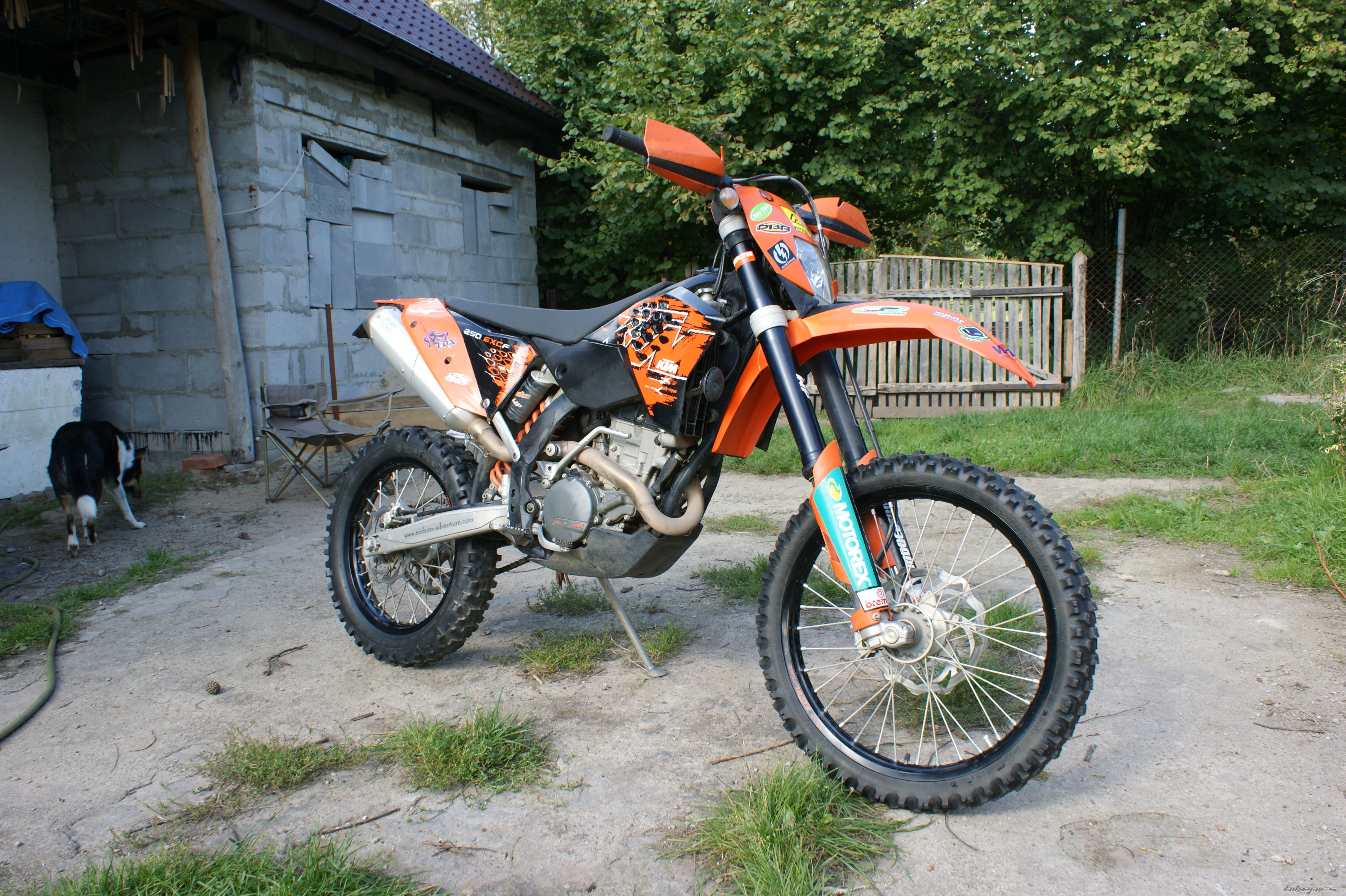 Photo 2063529