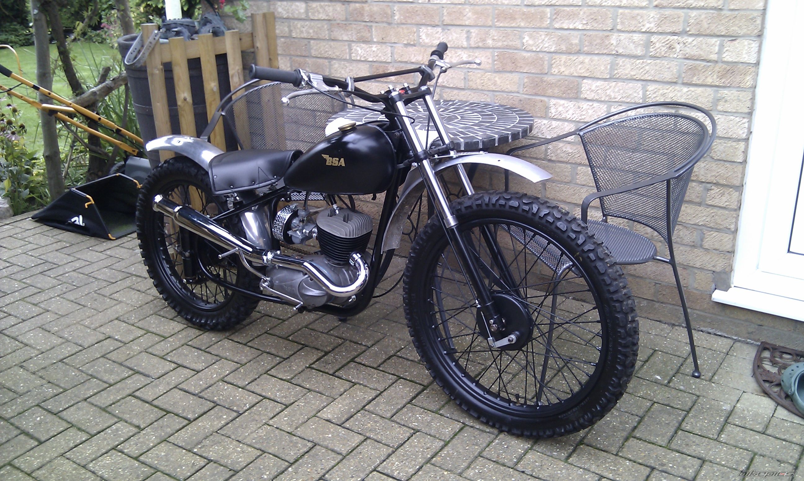 Photo 2073360