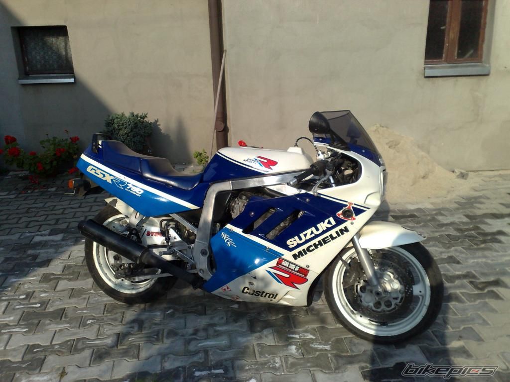 Photo 2075444