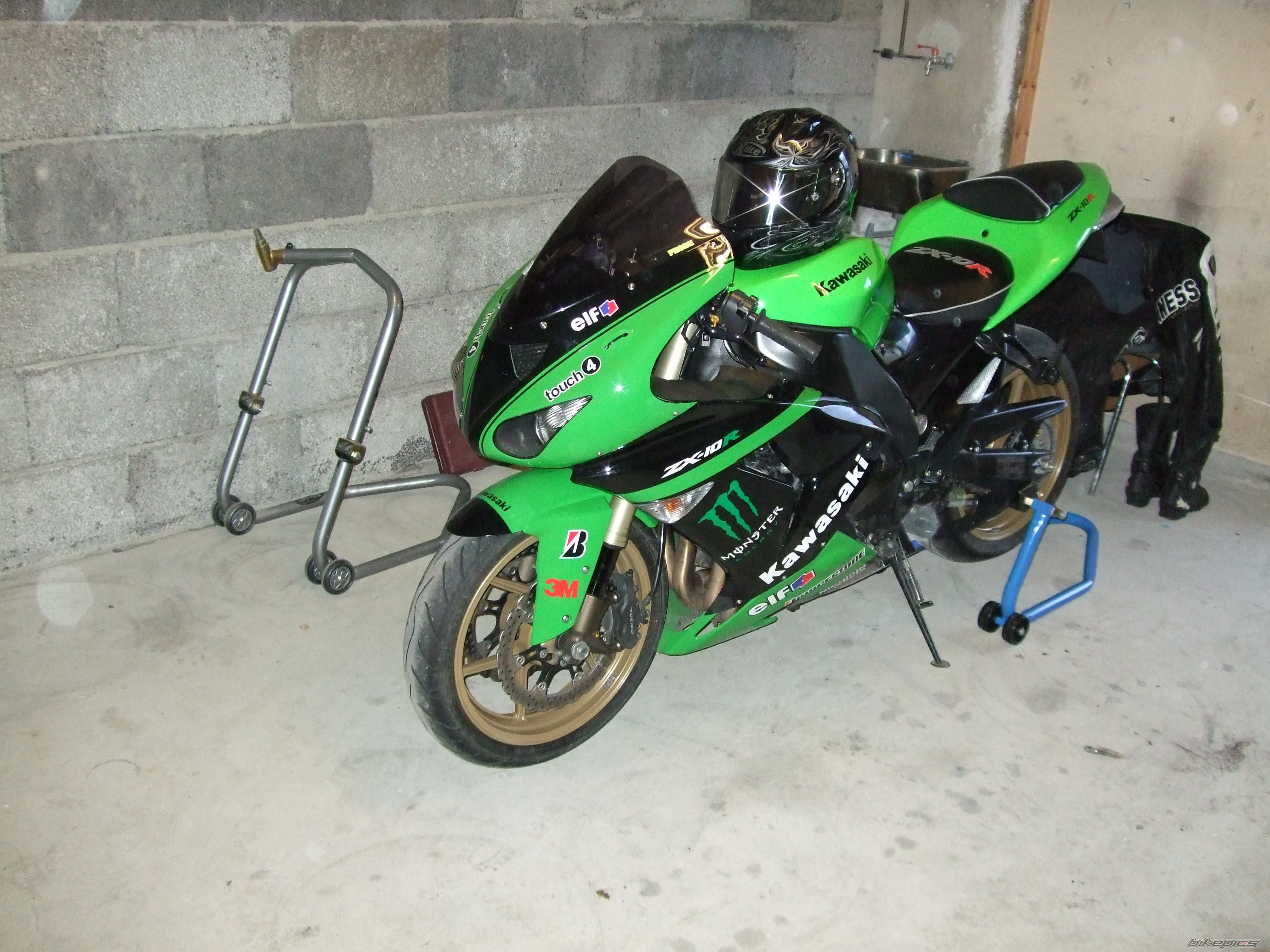 Photo 2080105