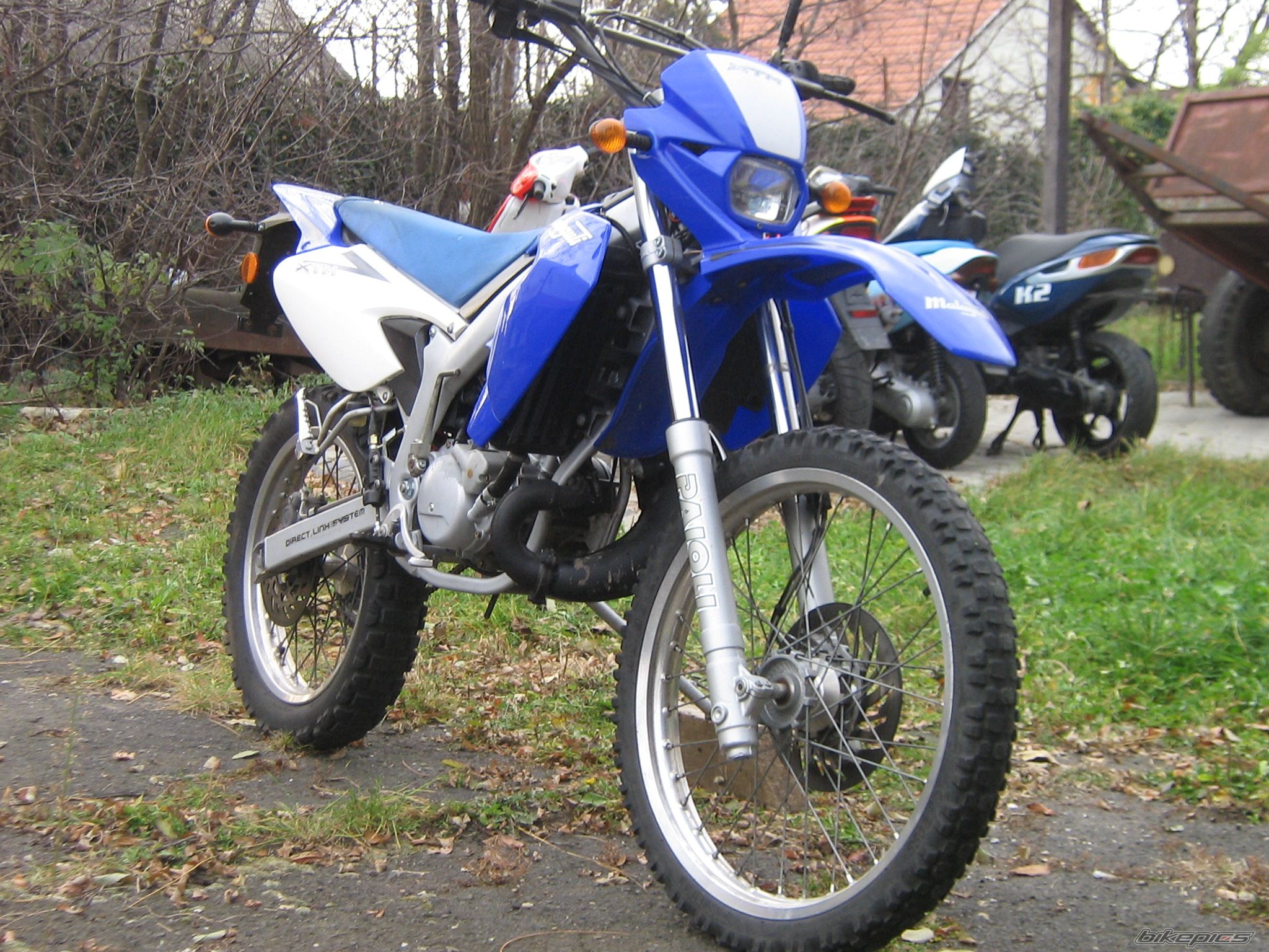 Photo 2096011
