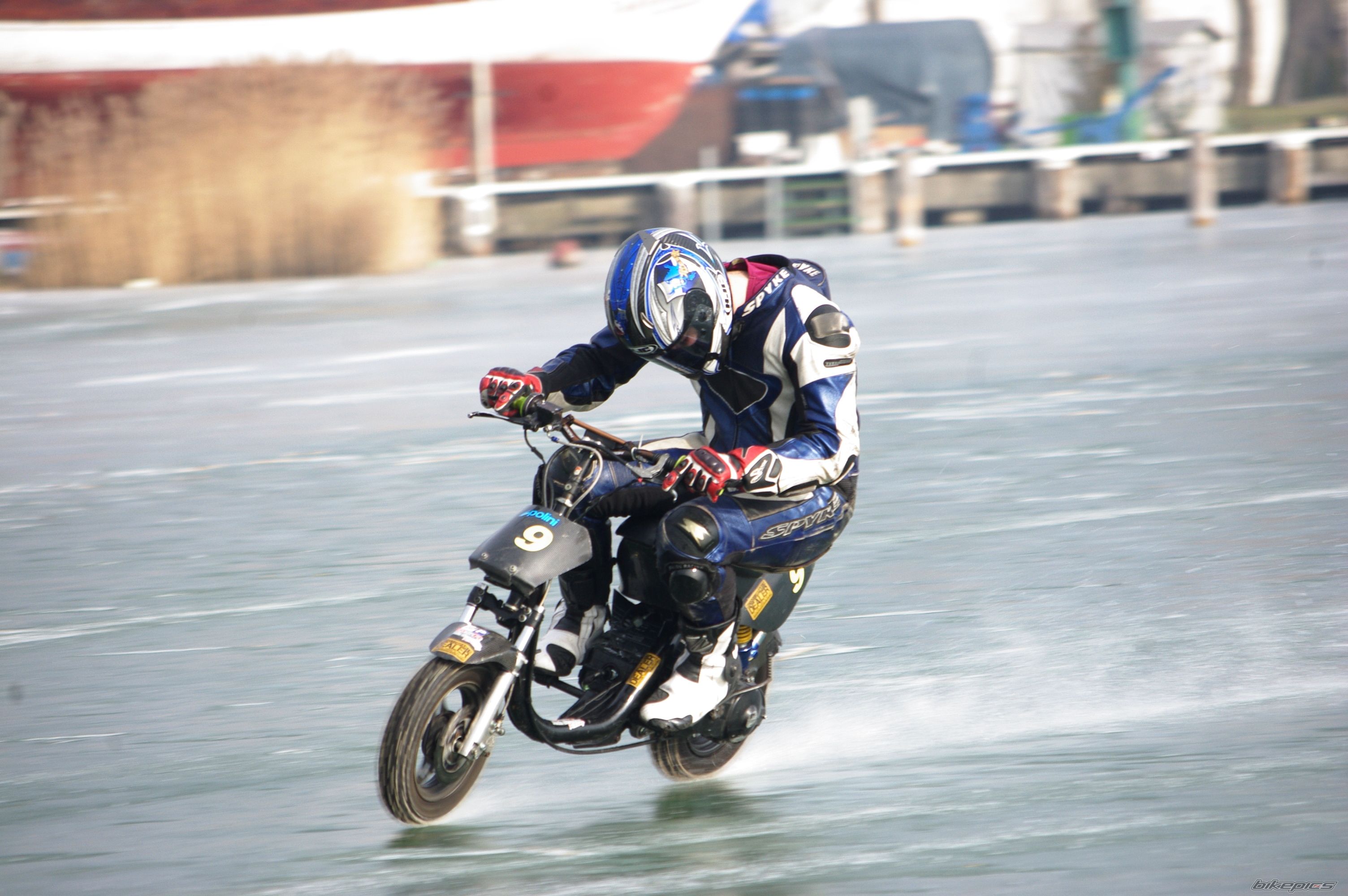 Photo 2127986