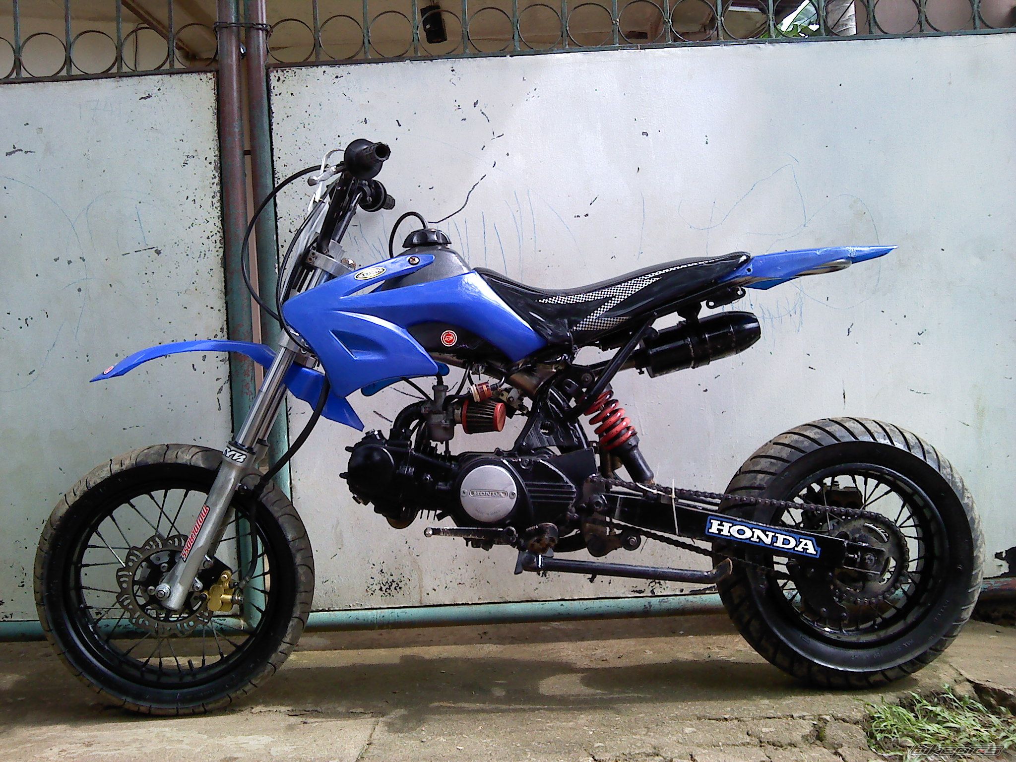Photo 2129314