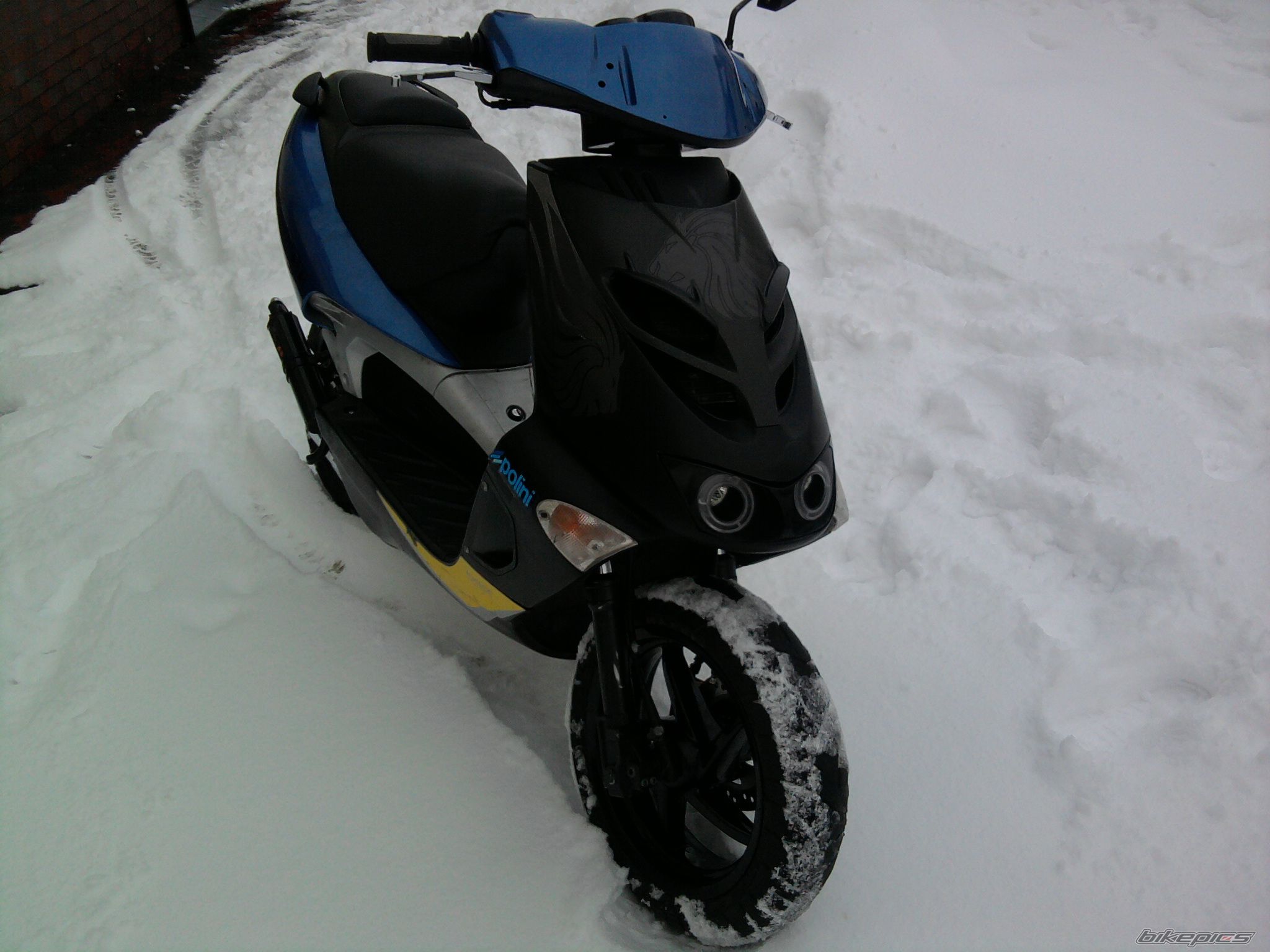 Photo 2143550