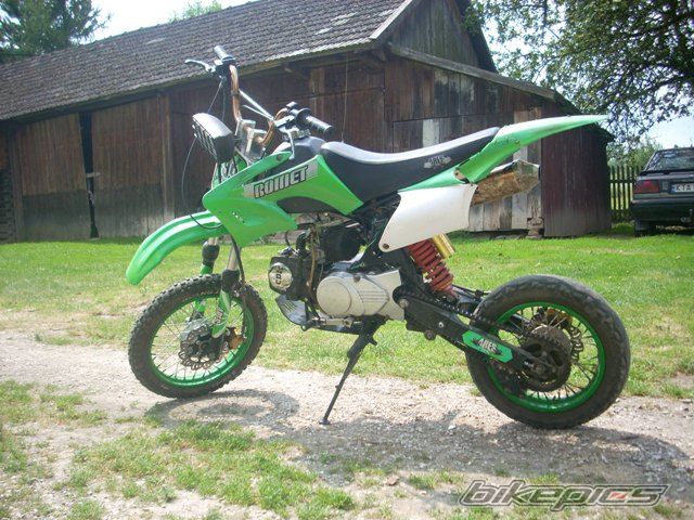 Photo 2143728