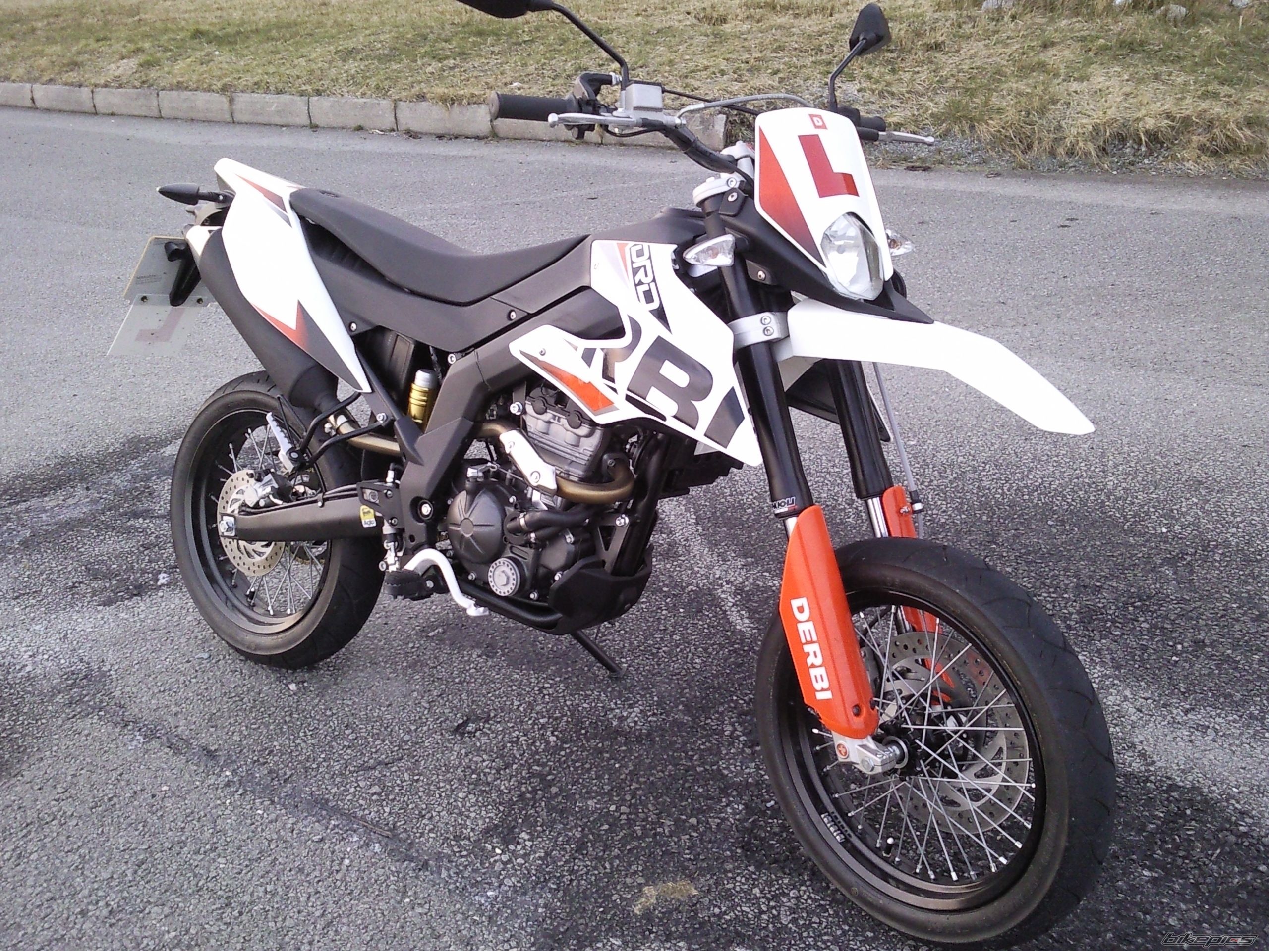 Photo 2175910