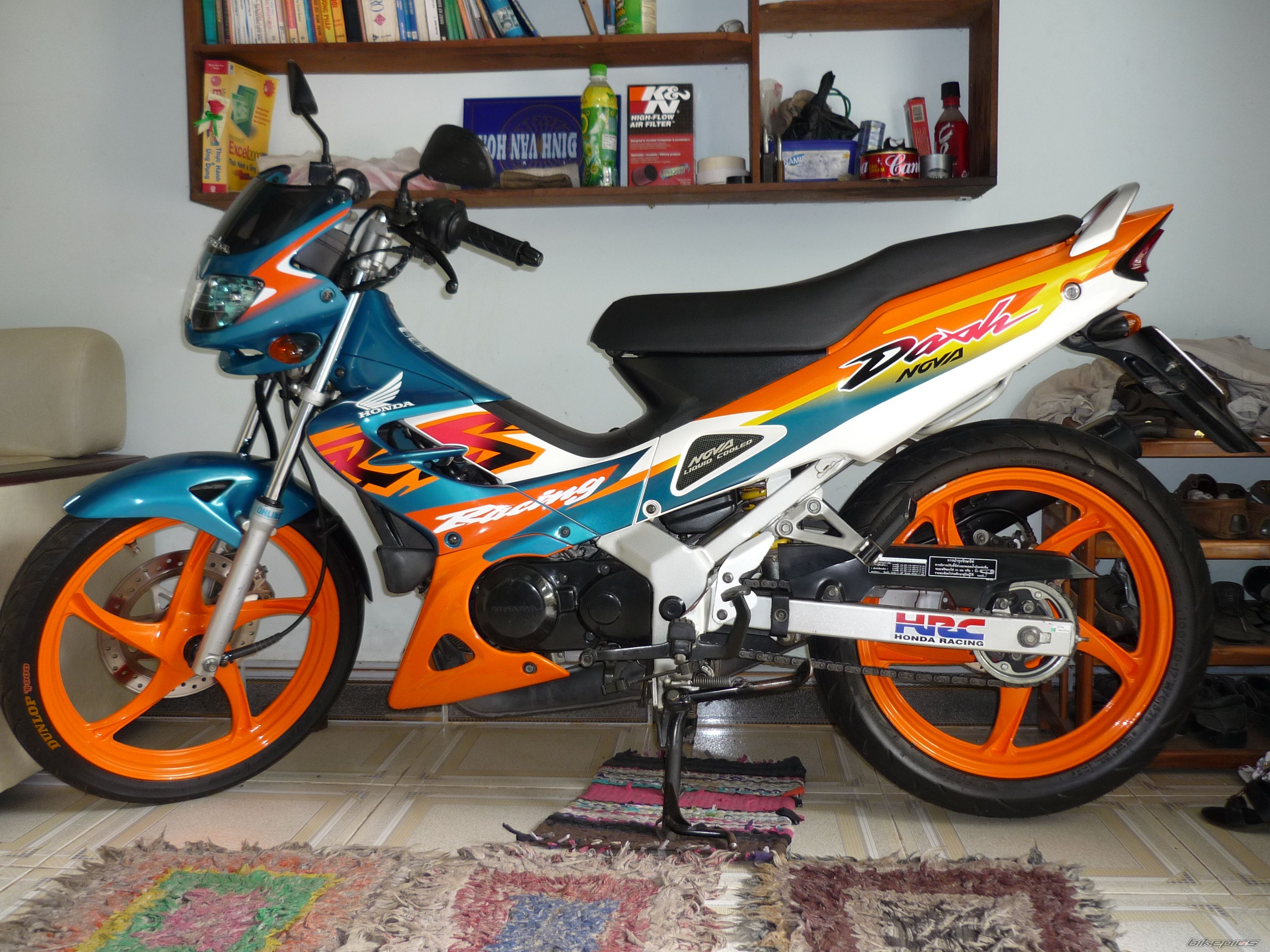 Photo 2196997